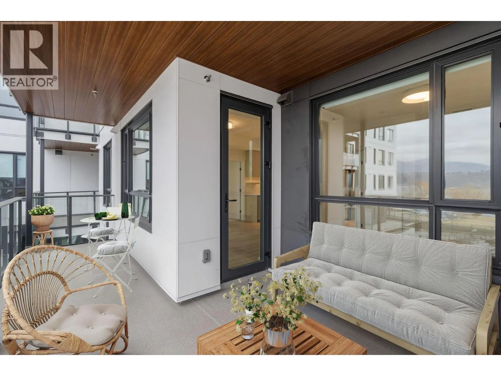 3051 Abbott Street Unit# 213