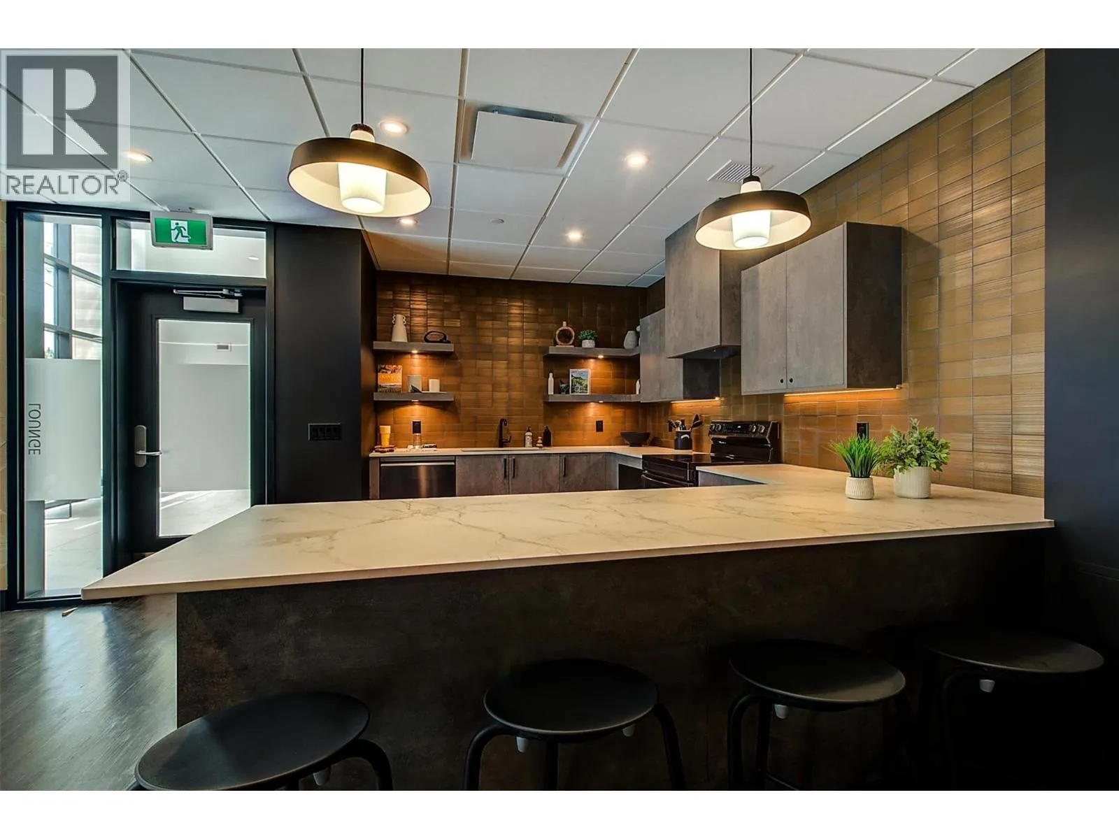 1274 Devonshire Avenue Unit# 405