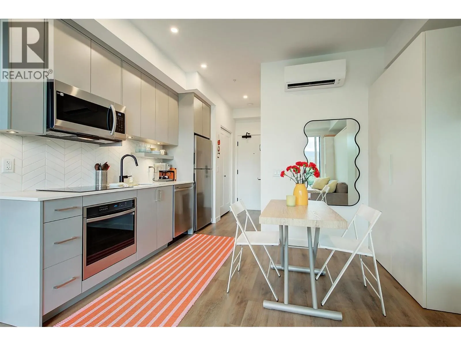 1274 Devonshire Avenue Unit# 405