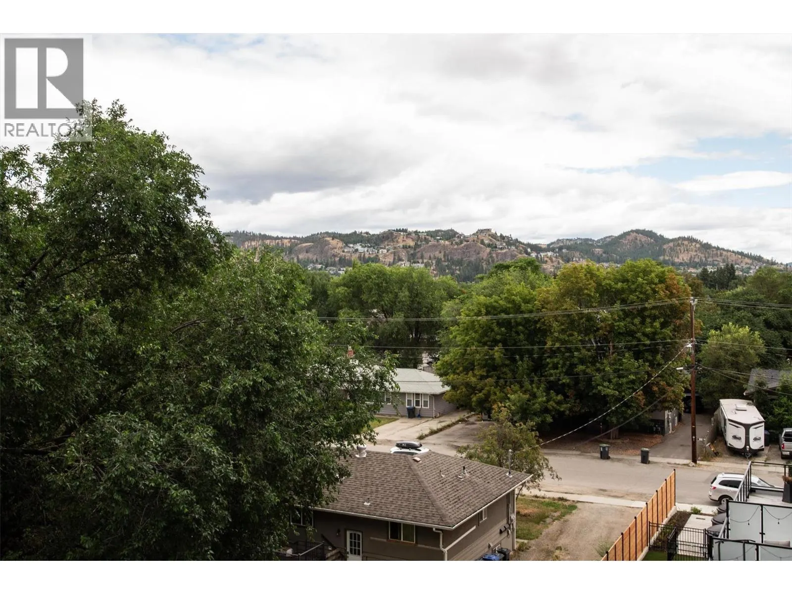 1274 Devonshire Avenue Unit# 405