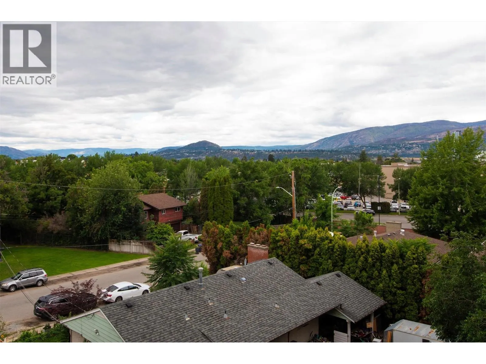 1274 Devonshire Avenue Unit# 405