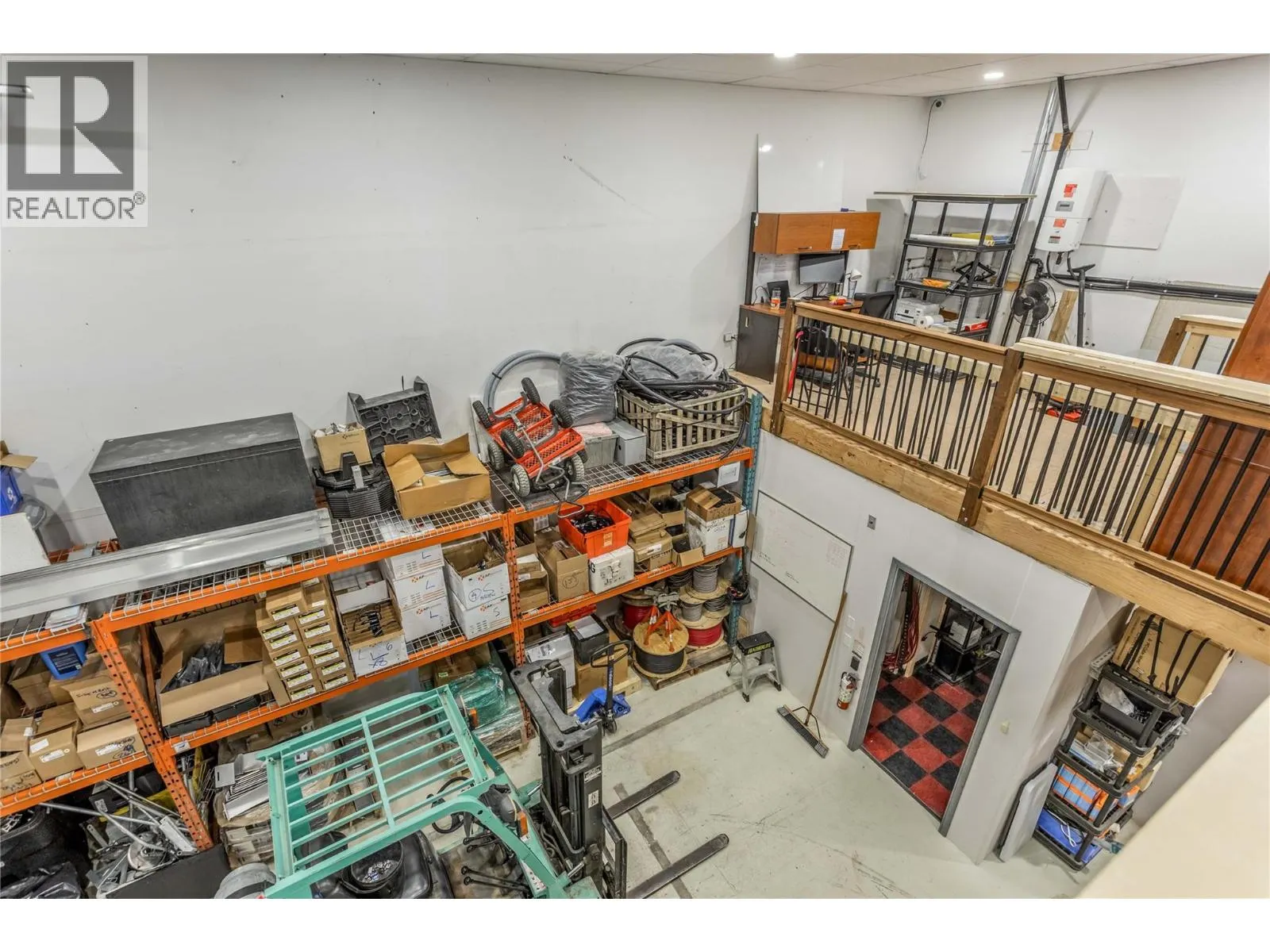 2550 Acland Road Unit# 25