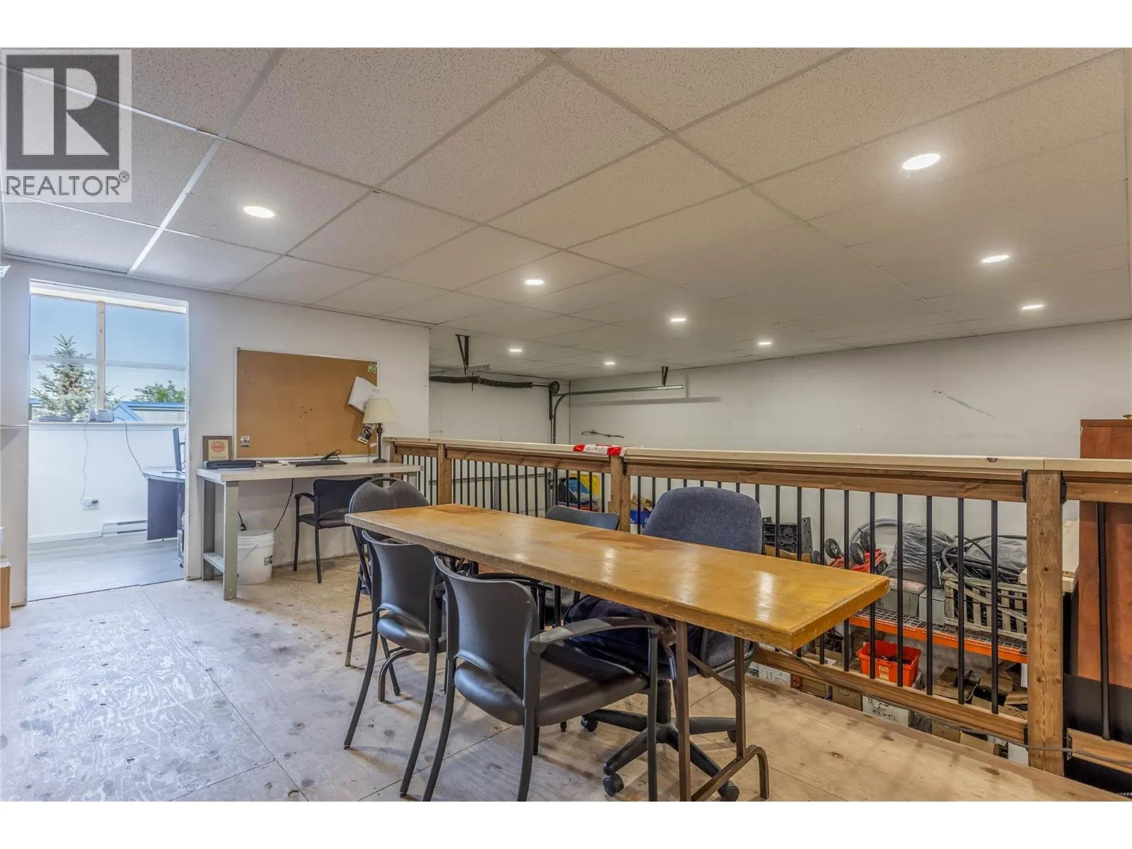 2550 Acland Road Unit# 25