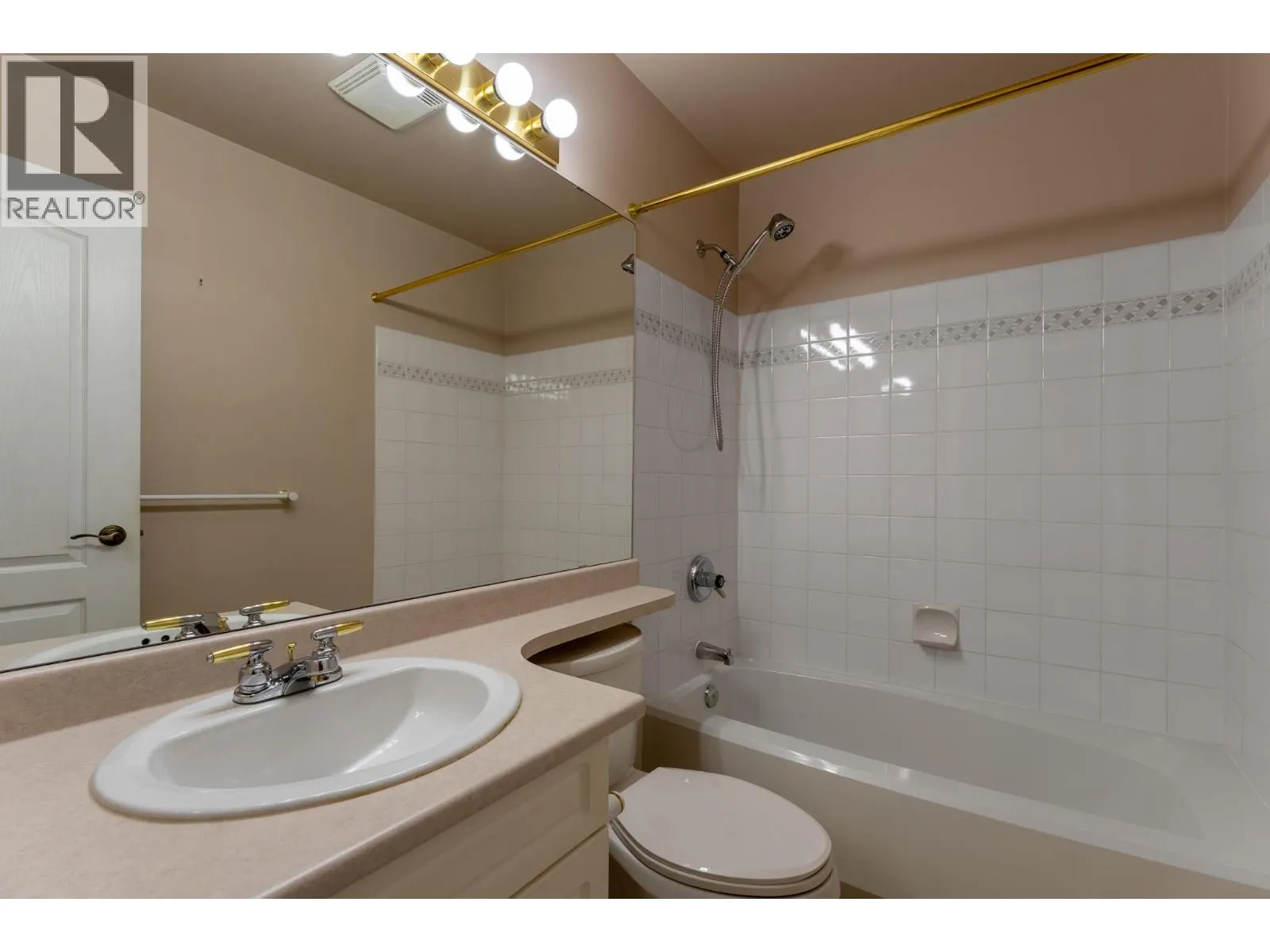 1120 Guisachan Road Unit# 80