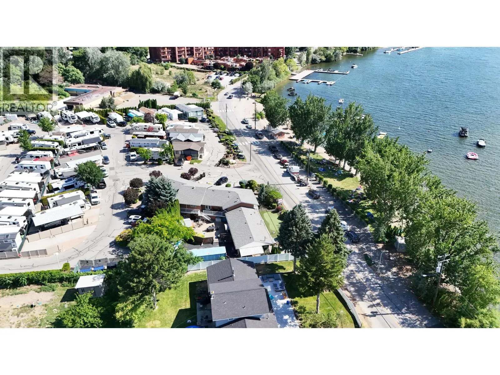 5005 LAKESHORE Drive Unit# 111