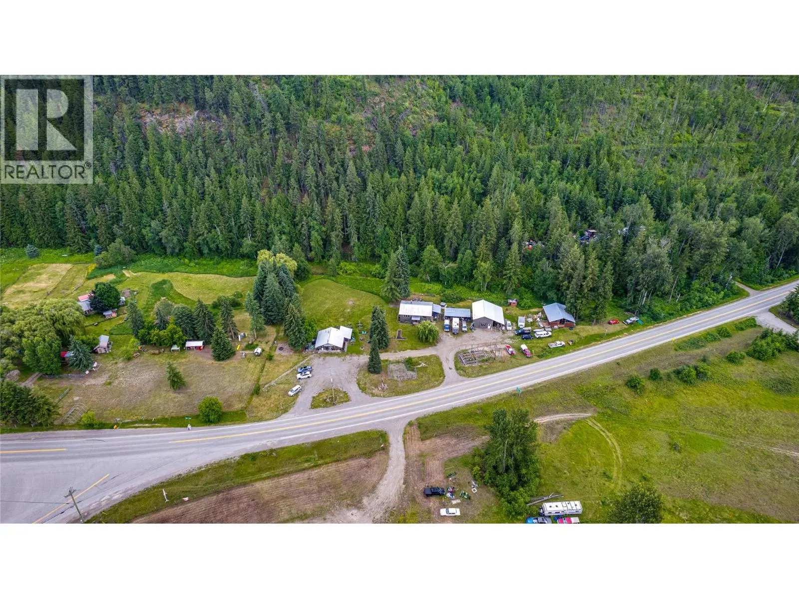 1206 Highway 6 Highway