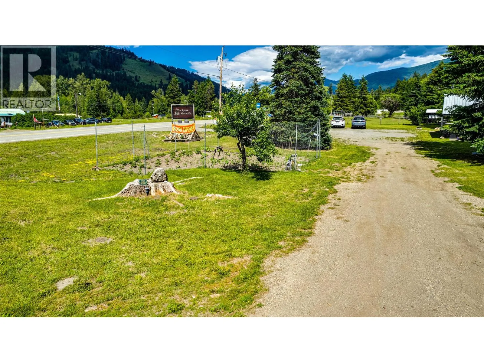 1206 Highway 6 Highway