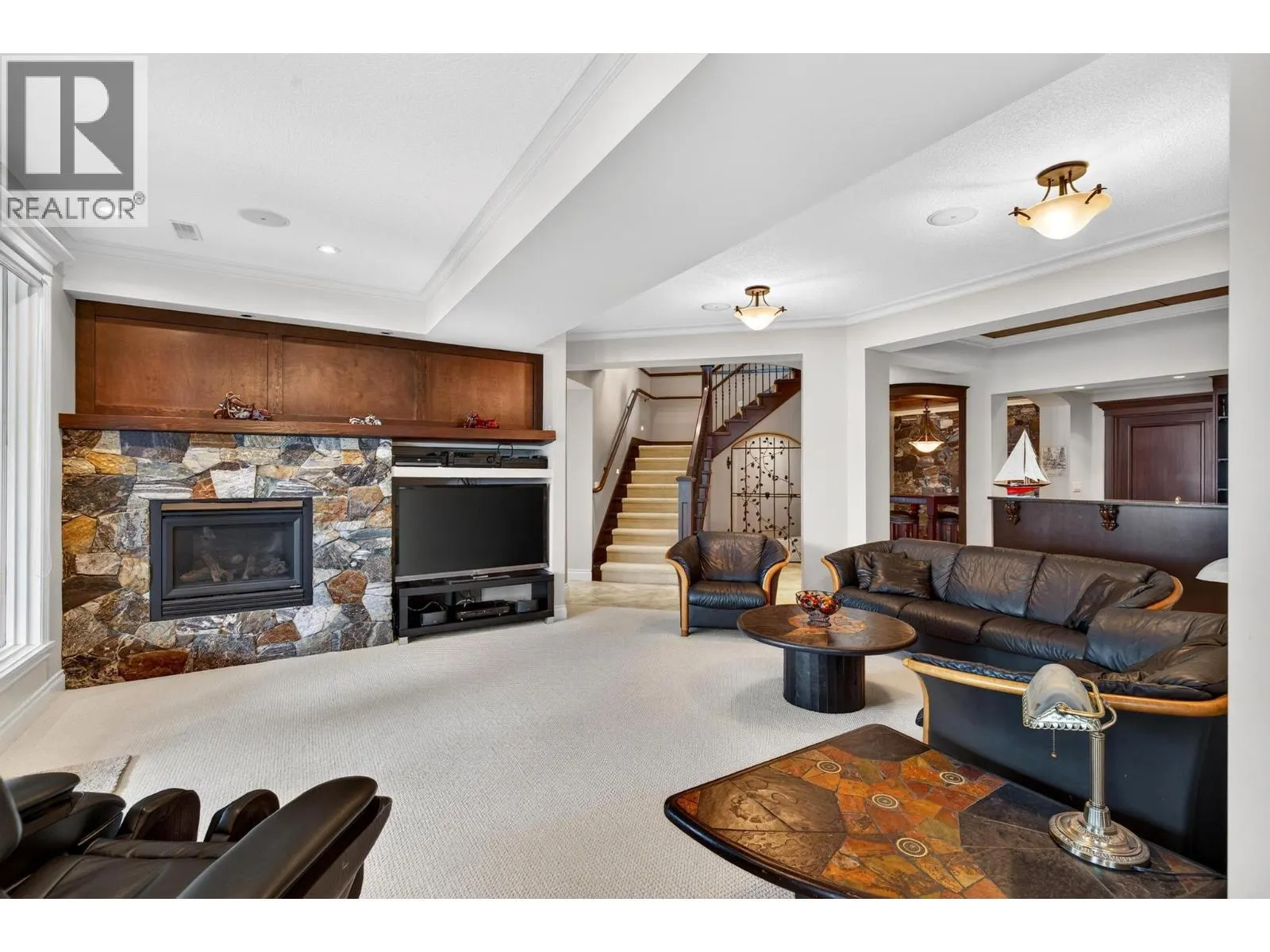 5386 Tanager Court