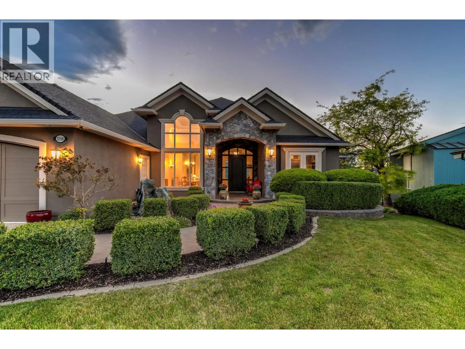 5386 Tanager Court
