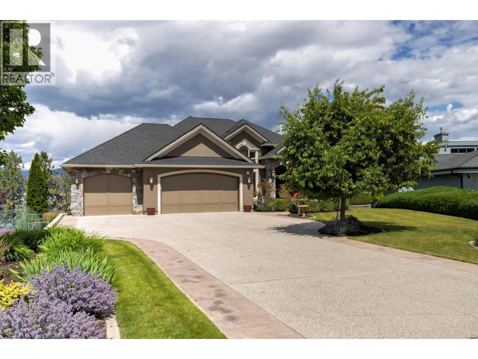 5386 Tanager Court