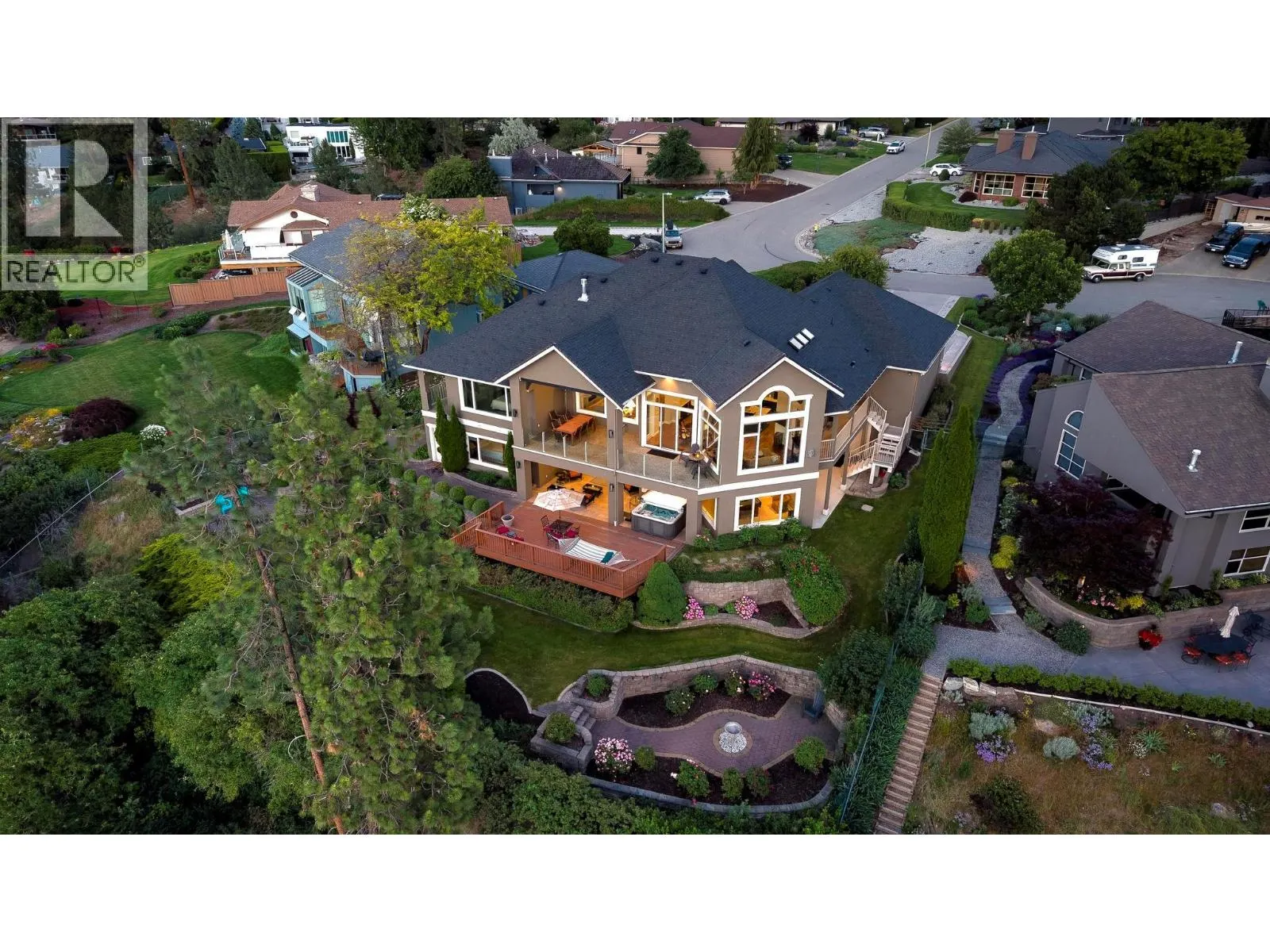 5386 Tanager Court