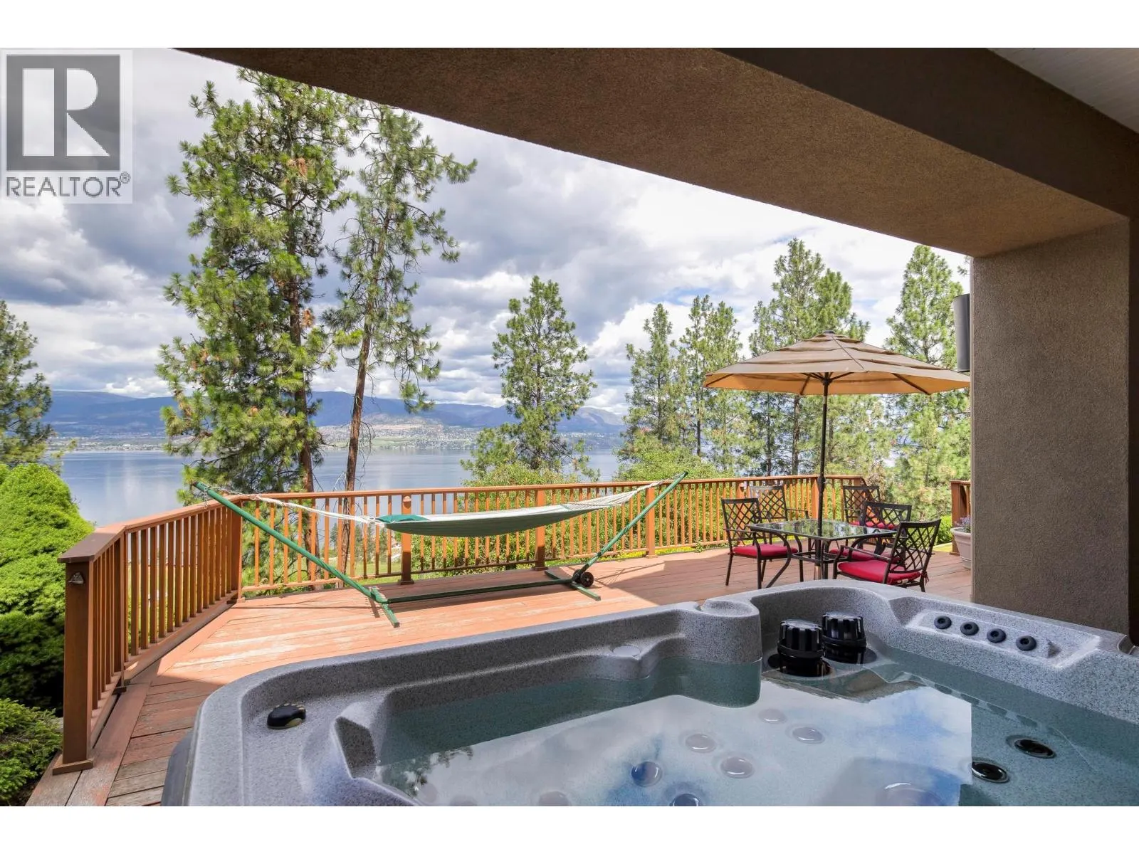 5386 Tanager Court