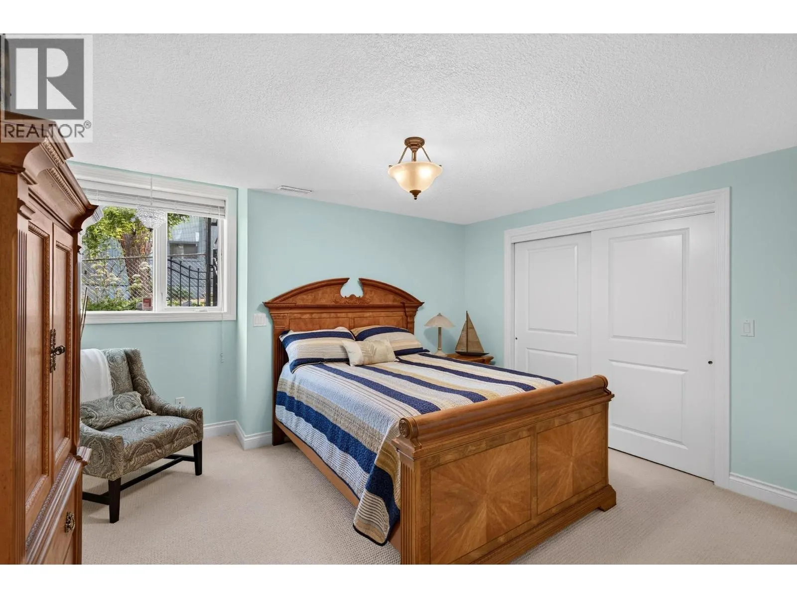 5386 Tanager Court