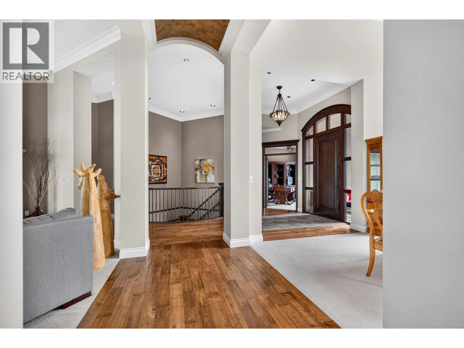5386 Tanager Court