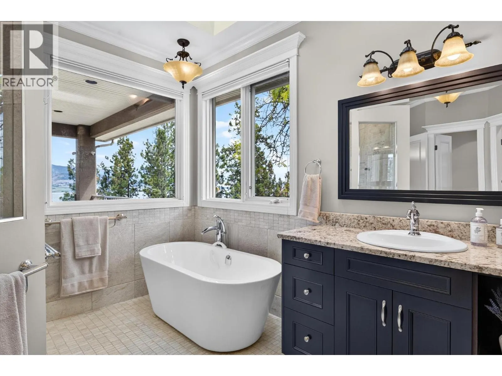 5386 Tanager Court