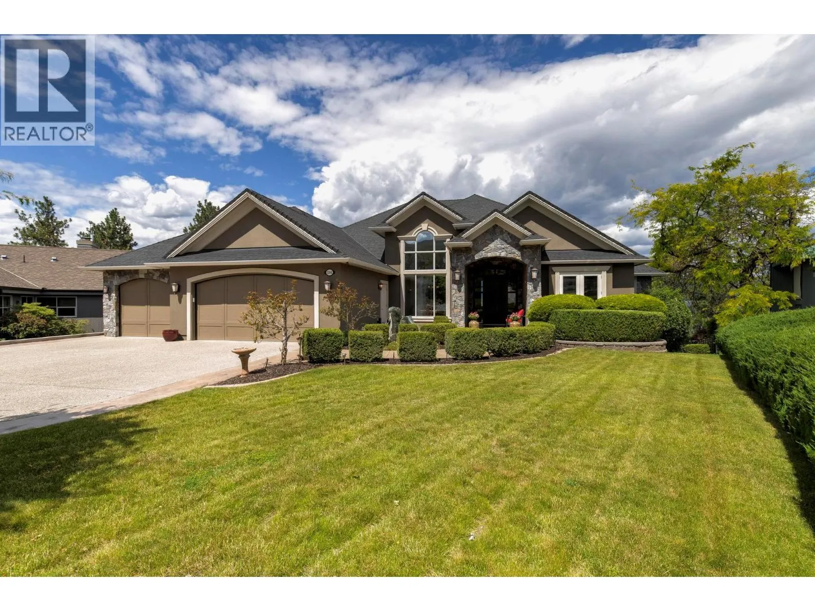 5386 Tanager Court