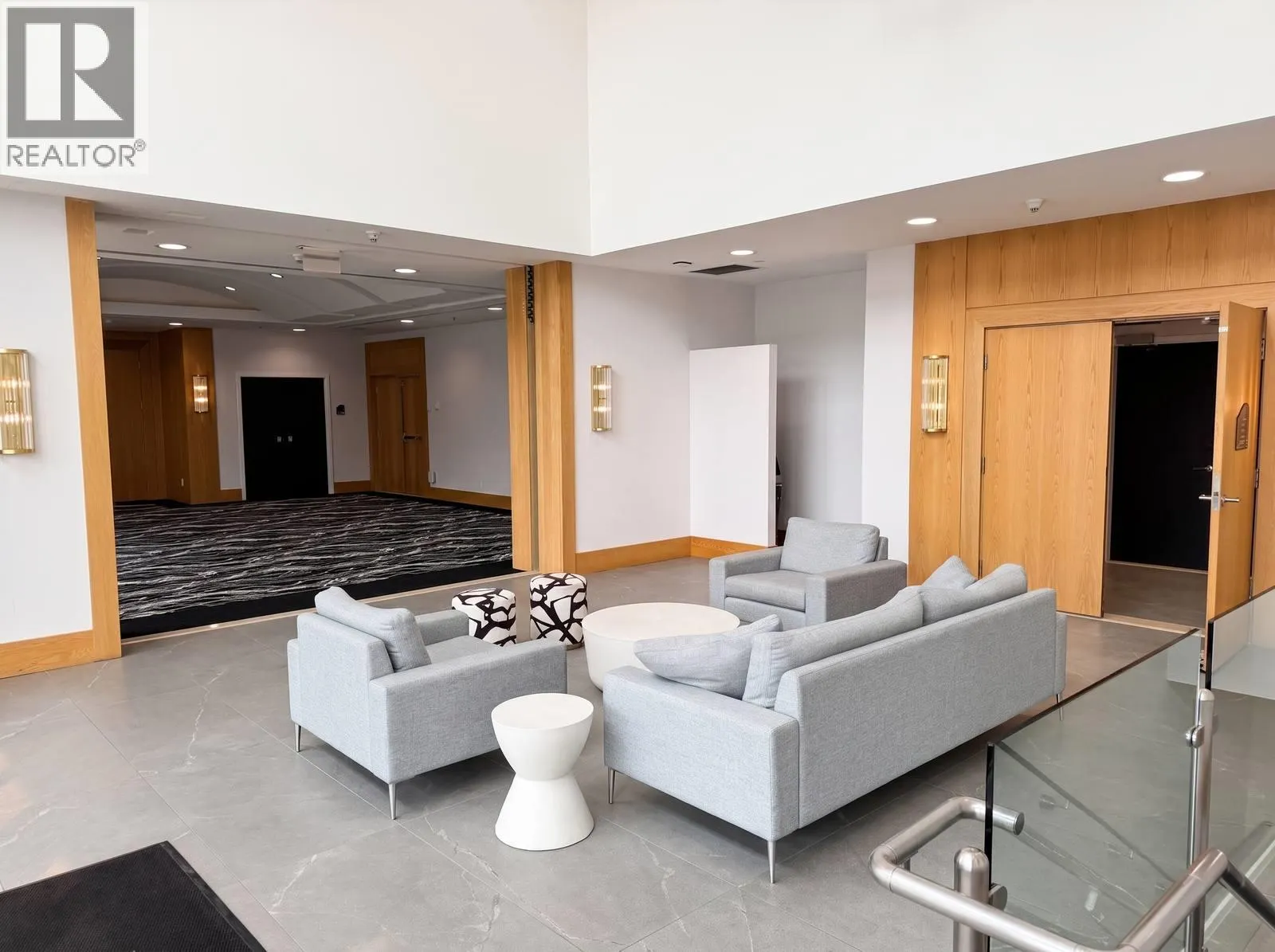 15 Park Place Unit# 201