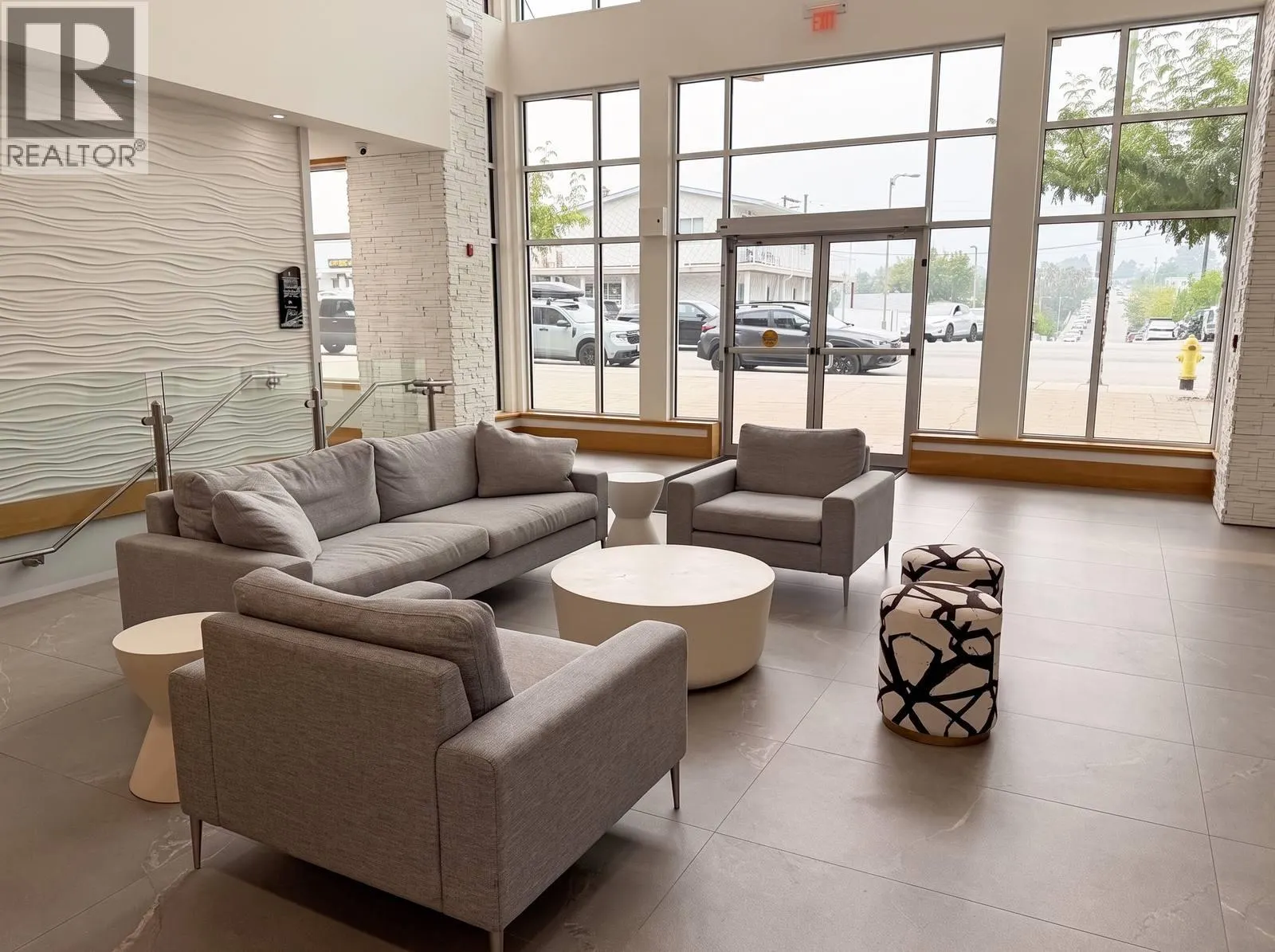 15 Park Place Unit# 201