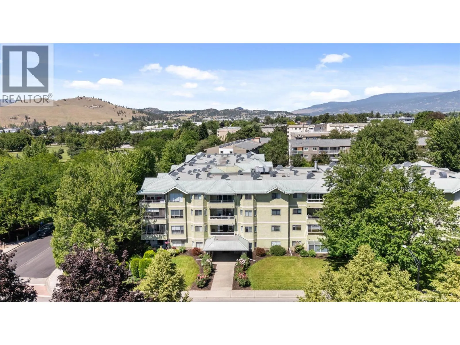 780 Houghton Road Unit# 408