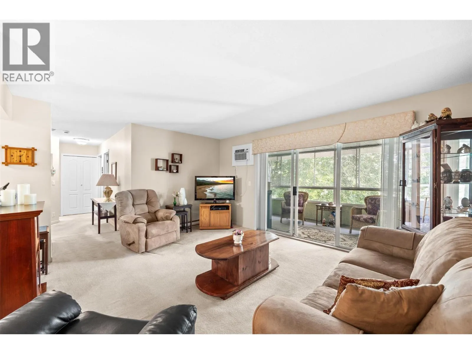 780 Houghton Road Unit# 408