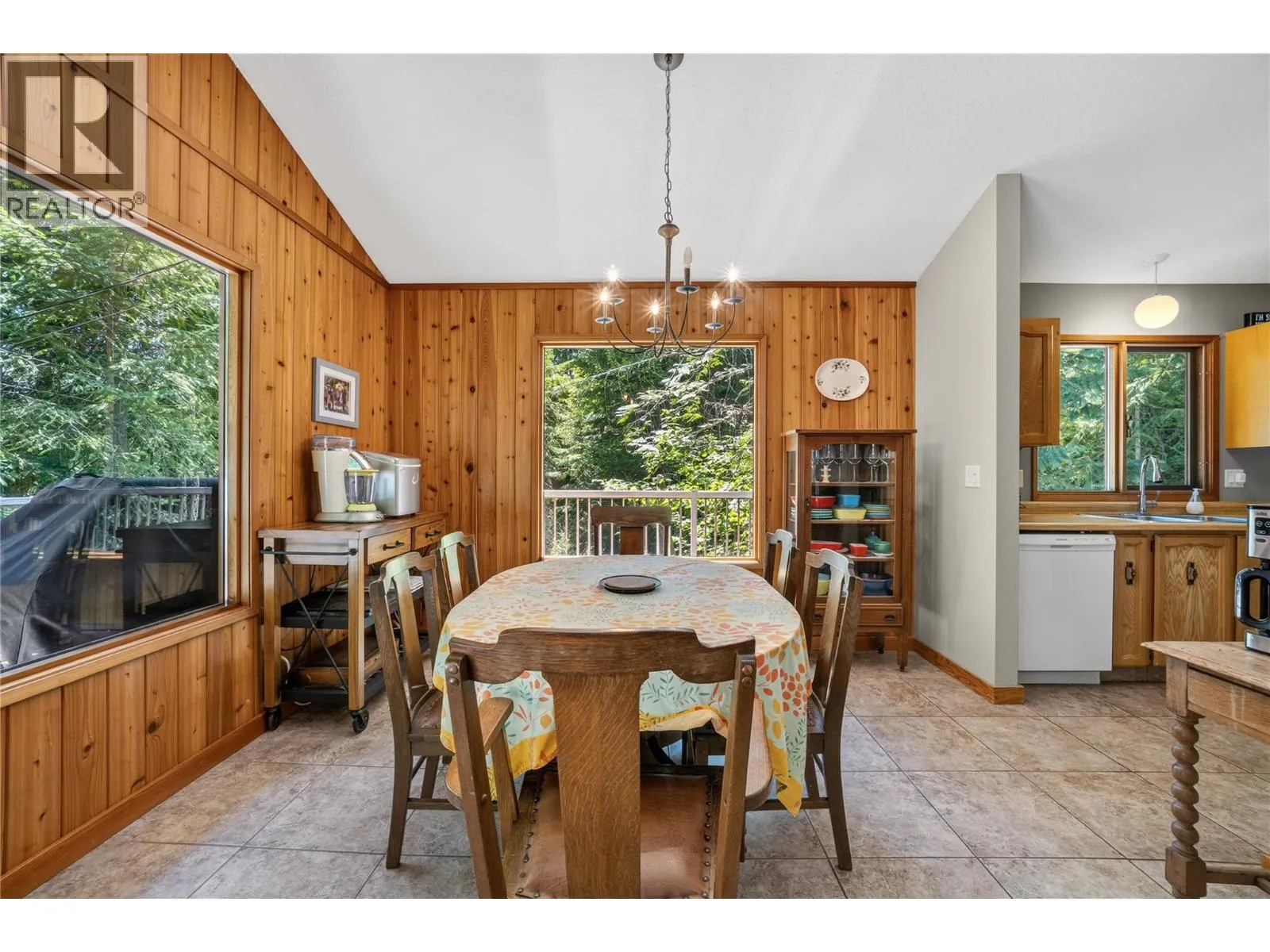 7429 Sunnybrae Canoe Point Road Unit# 28