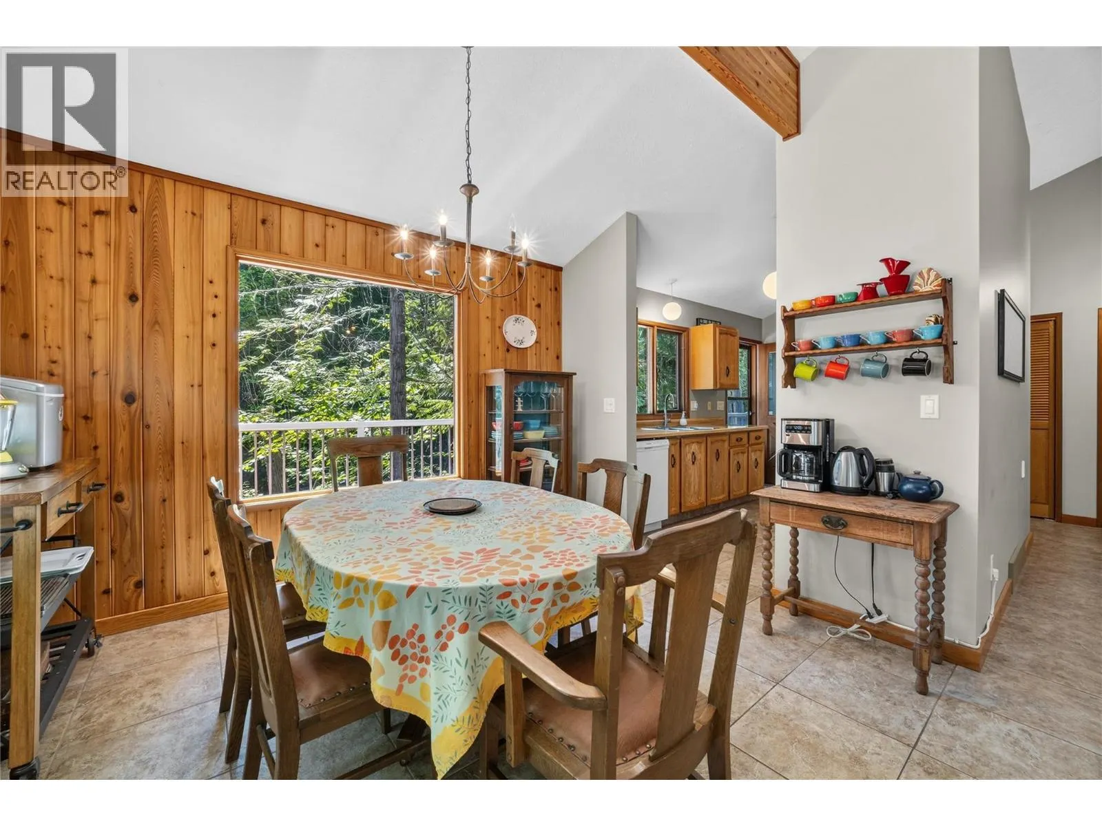 7429 Sunnybrae Canoe Point Road Unit# 28