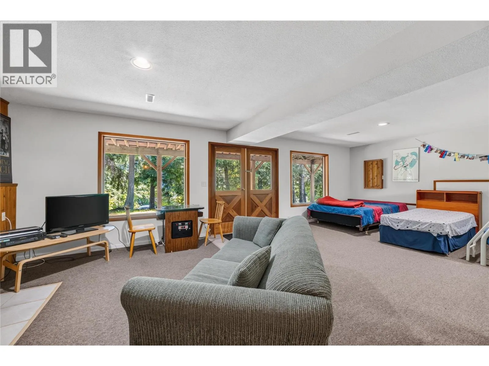 7429 Sunnybrae Canoe Point Road Unit# 28