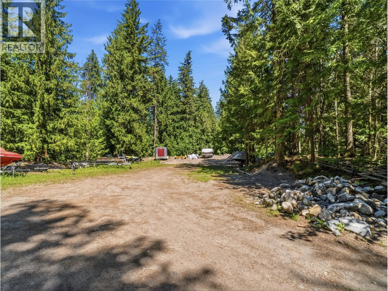 7429 Sunnybrae Canoe Point Road Unit# 28