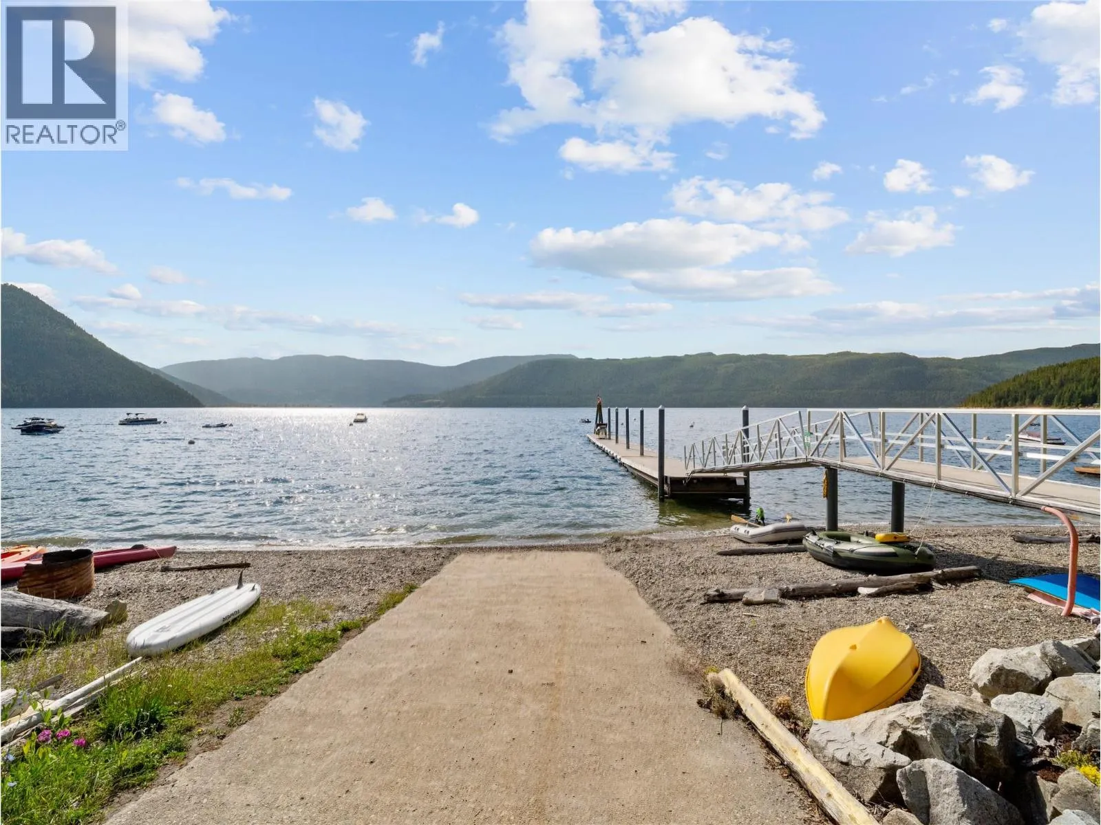 7429 Sunnybrae Canoe Point Road Unit# 28