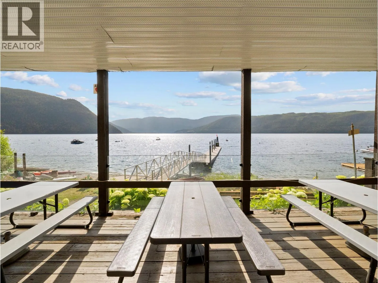 7429 Sunnybrae Canoe Point Road Unit# 28
