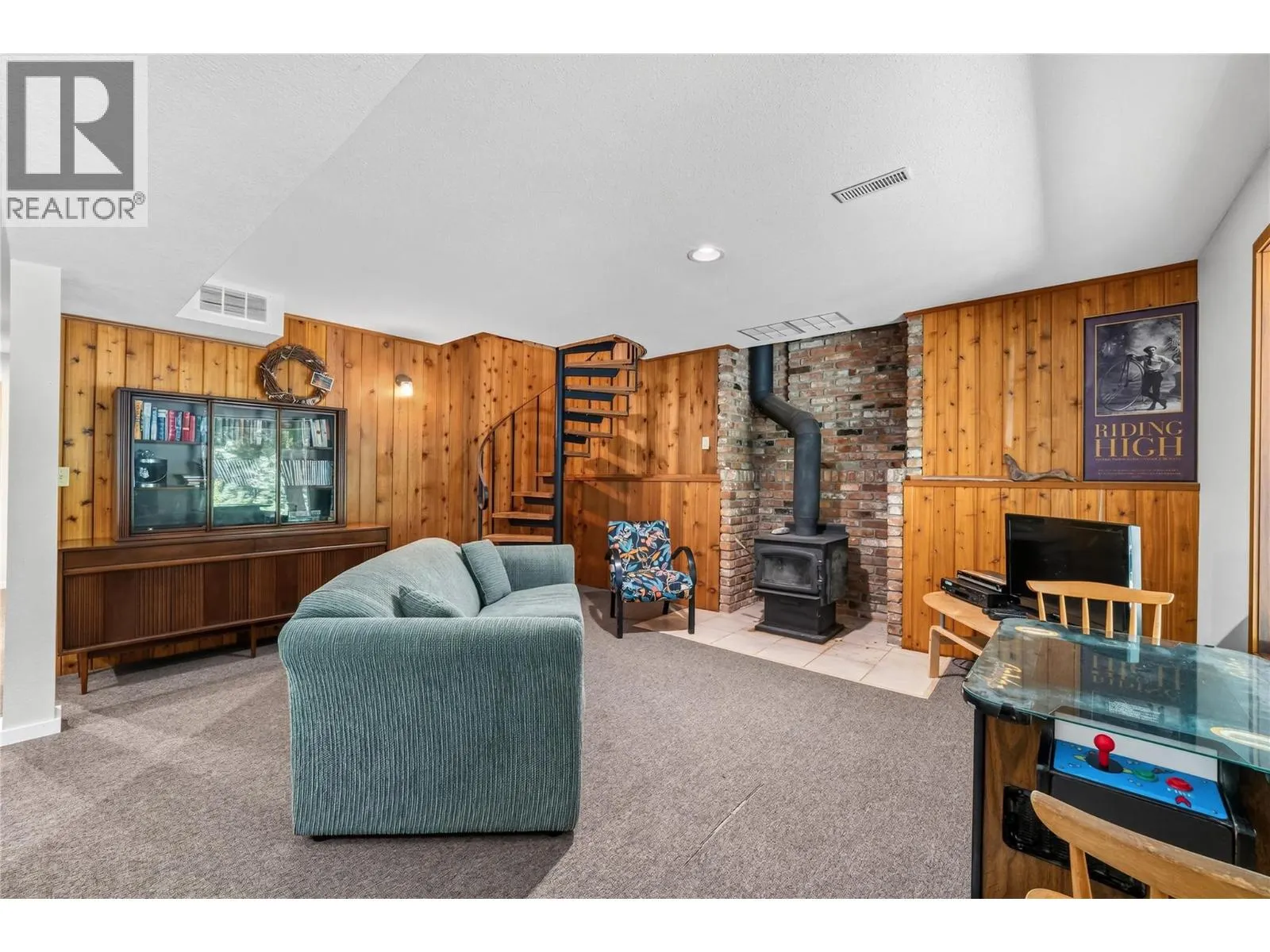 7429 Sunnybrae Canoe Point Road Unit# 28