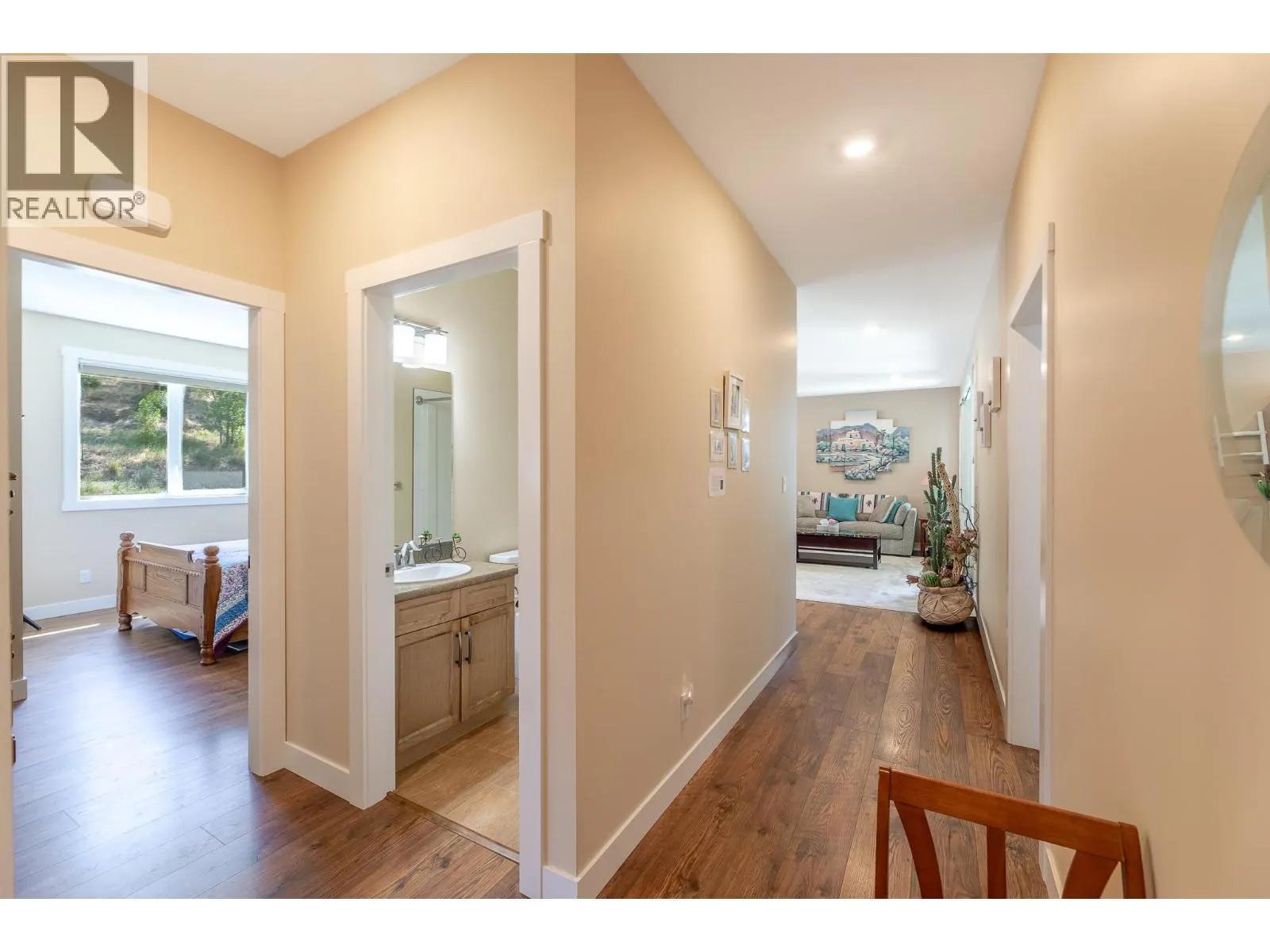 6602 Oxbow Crescent