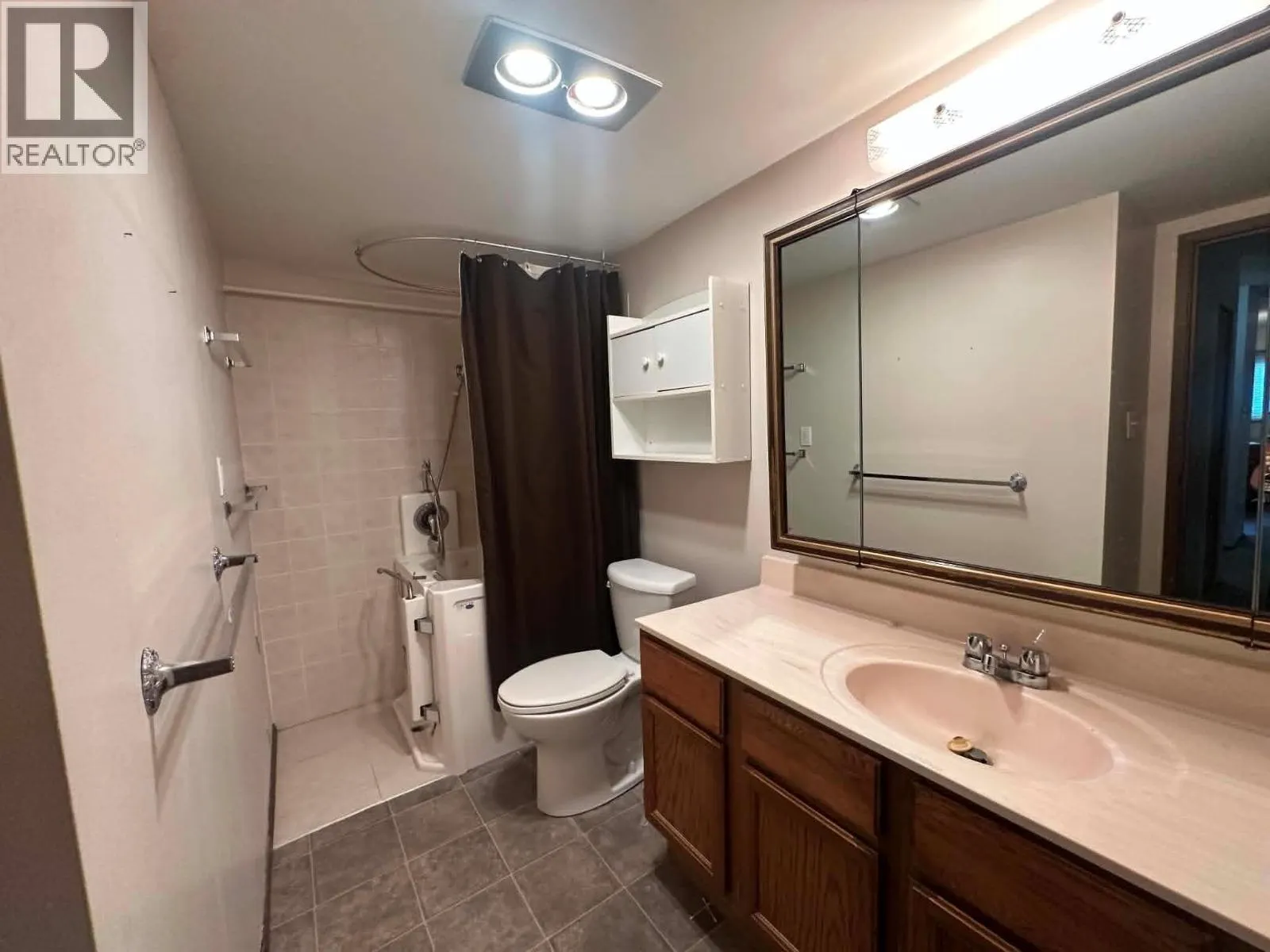 620 Second Street Unit# 105