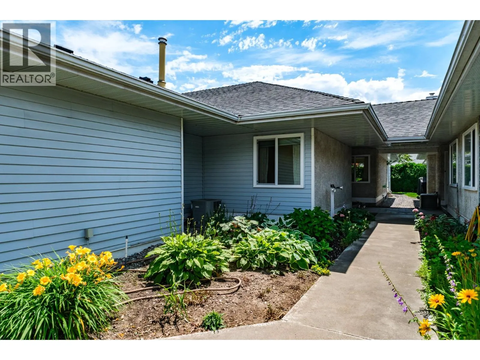 3370 Casorso Road Unit# 21