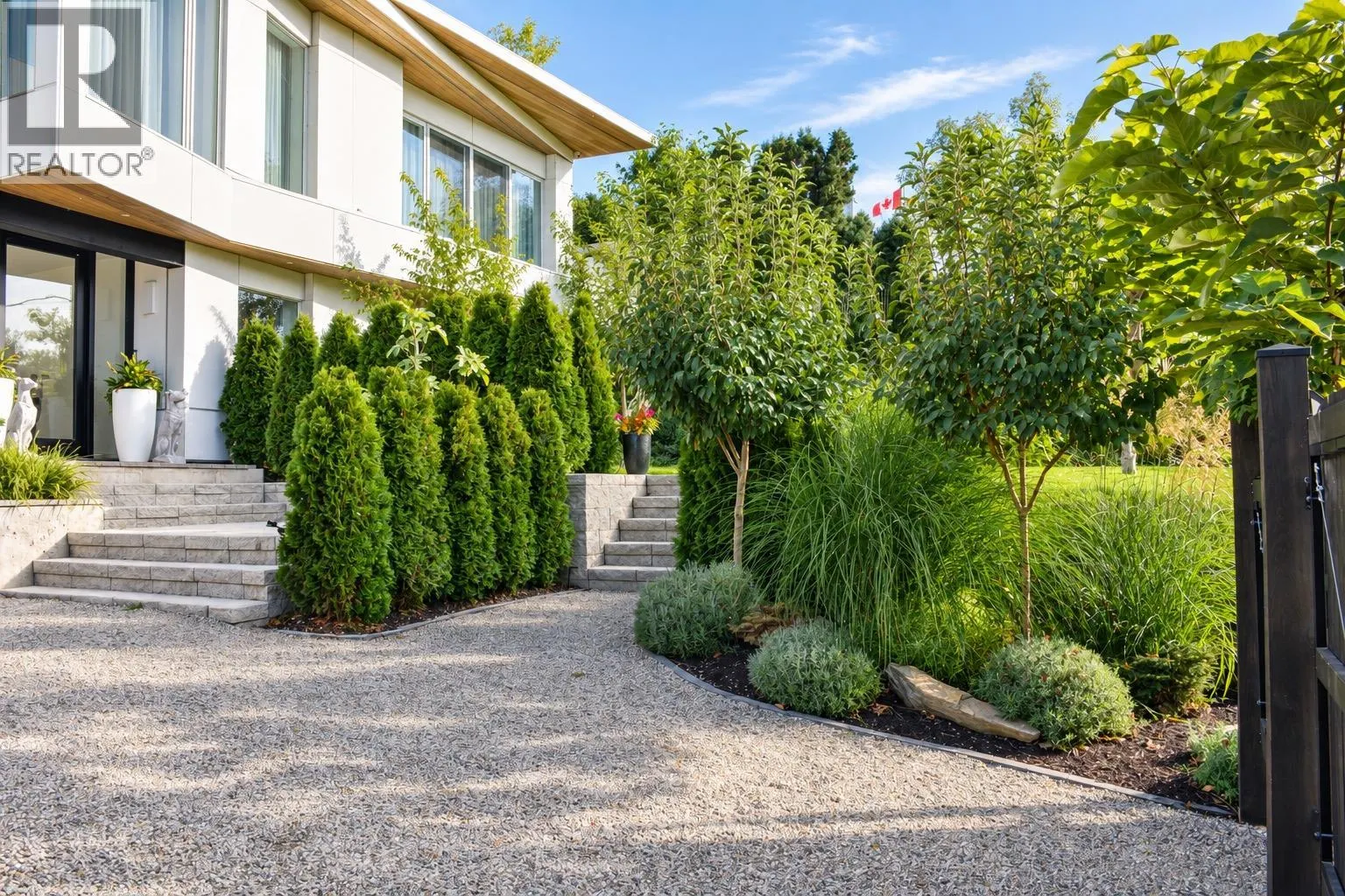 319 Carmel Crescent