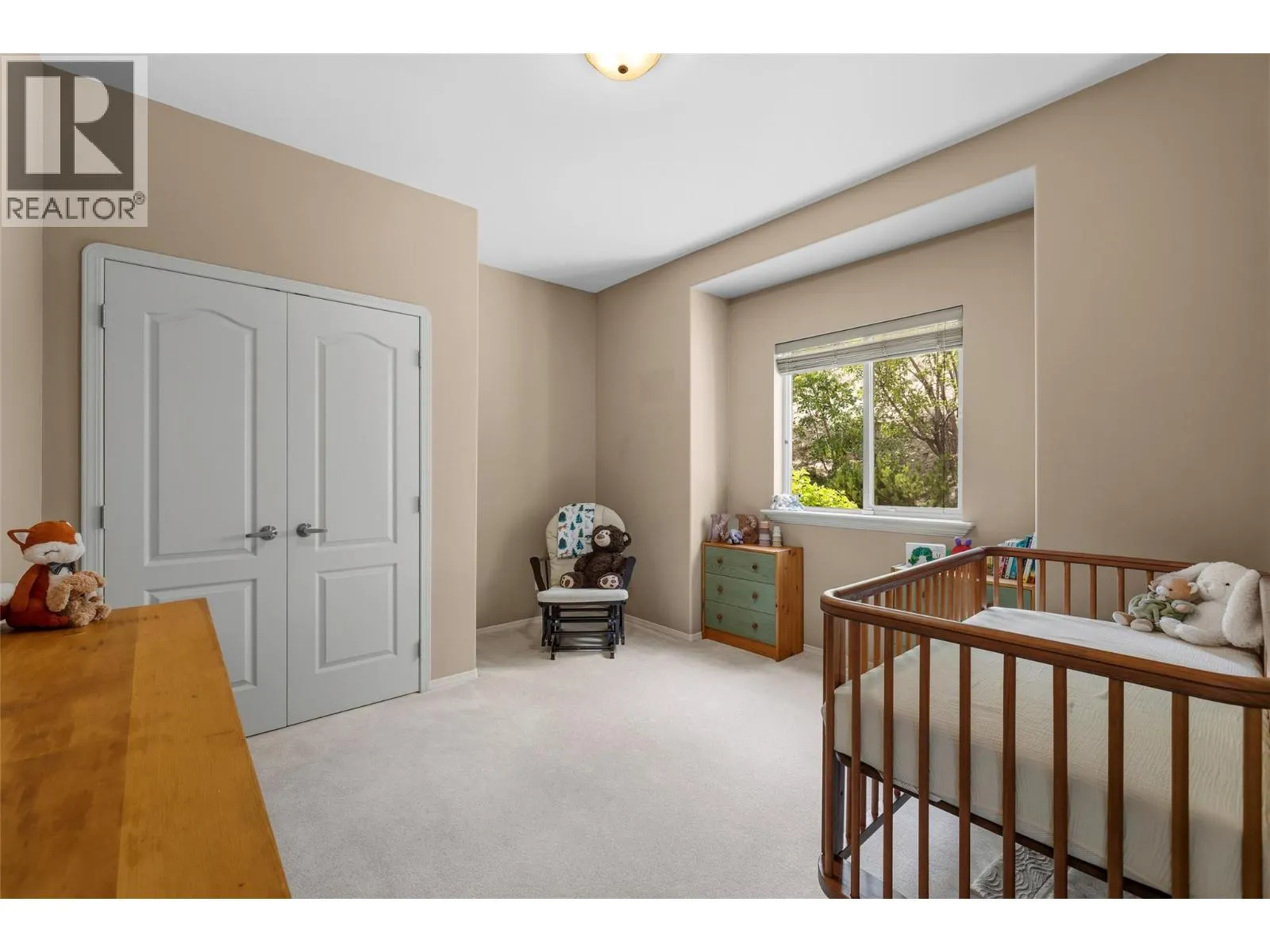 2060 Spyglass Way
