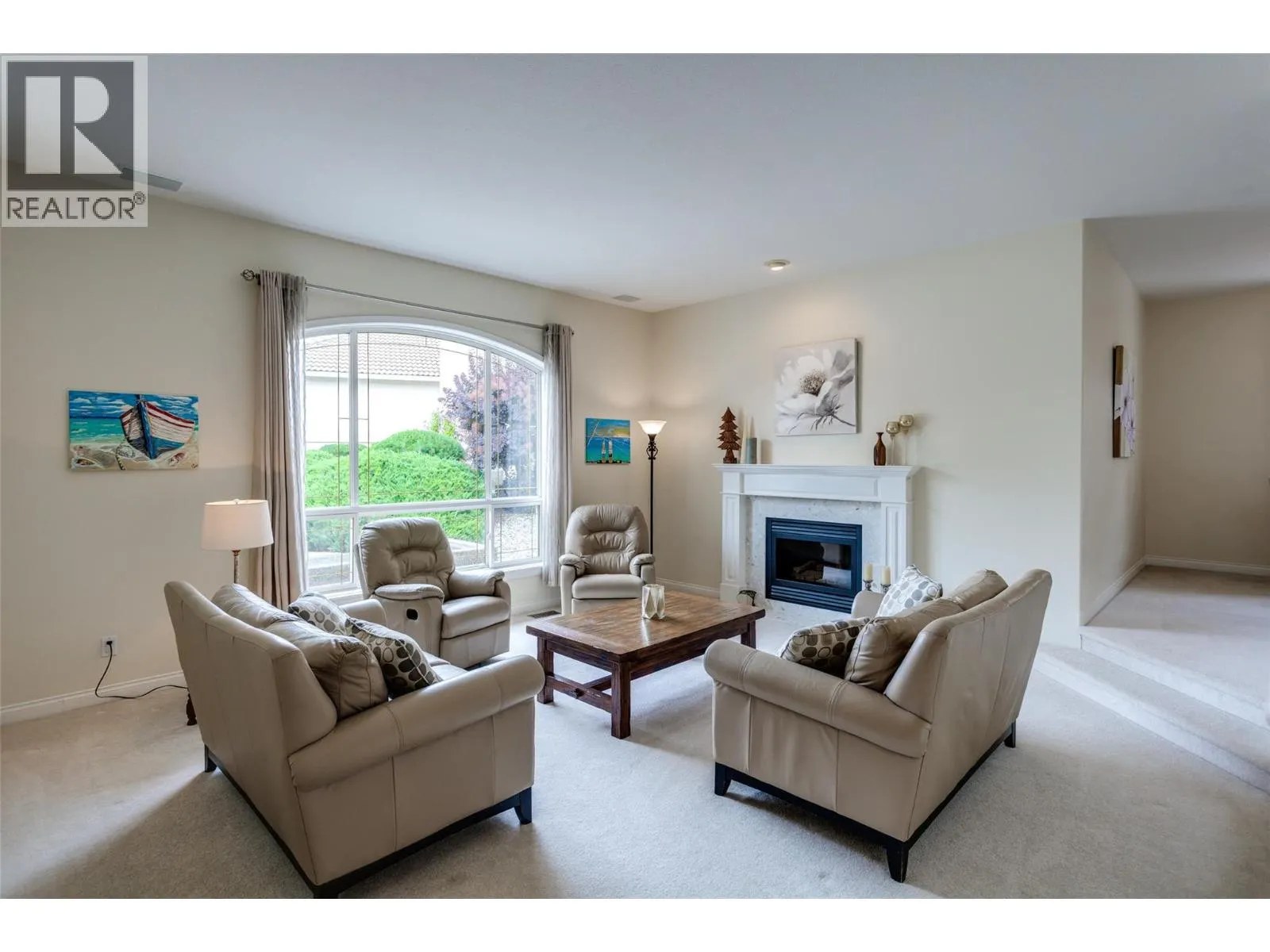3080 Quail Crescent