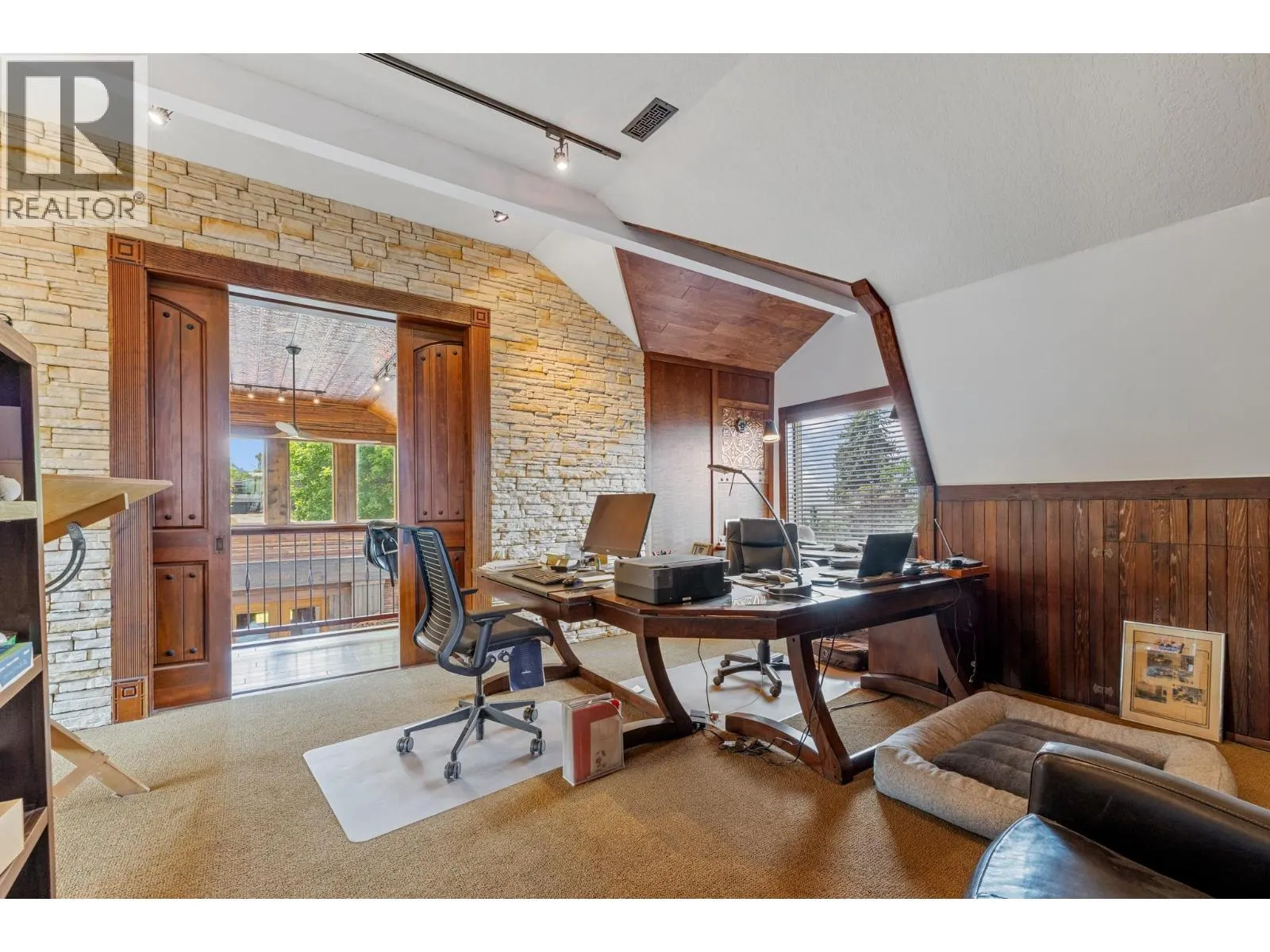 1052 Webster Road