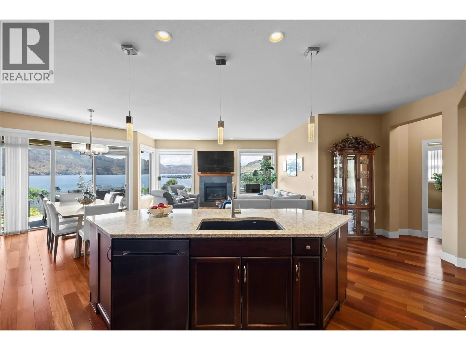 2240 Terrero Place