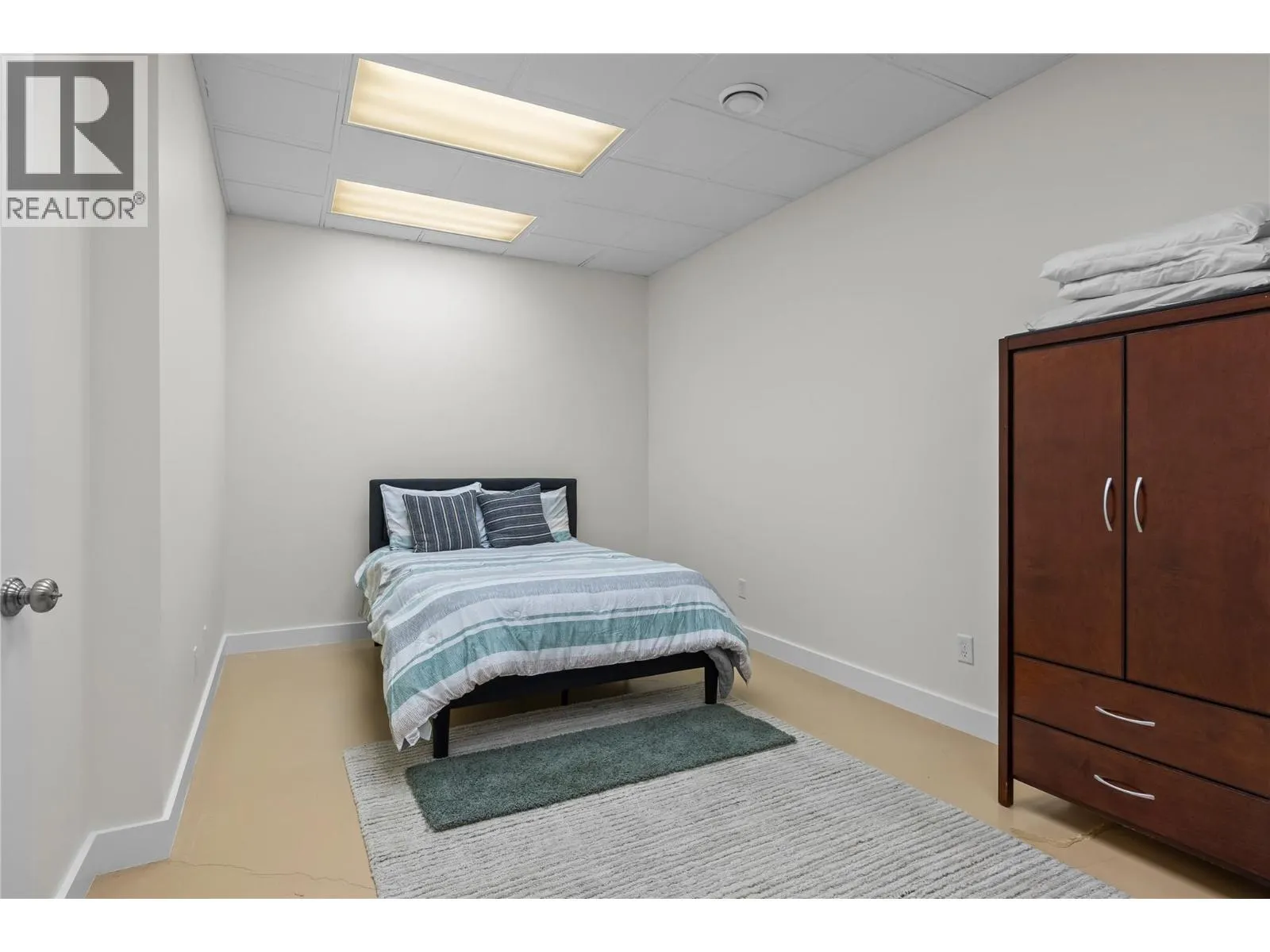 2240 Terrero Place