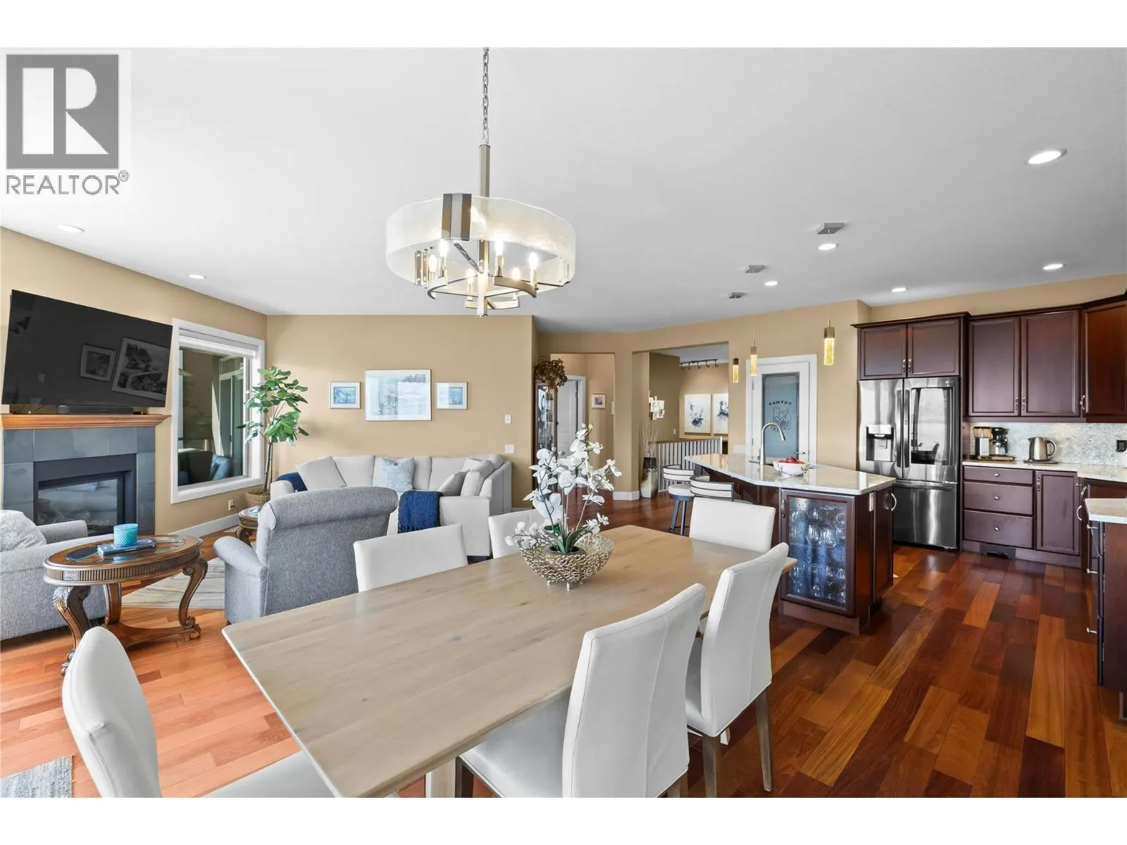 2240 Terrero Place