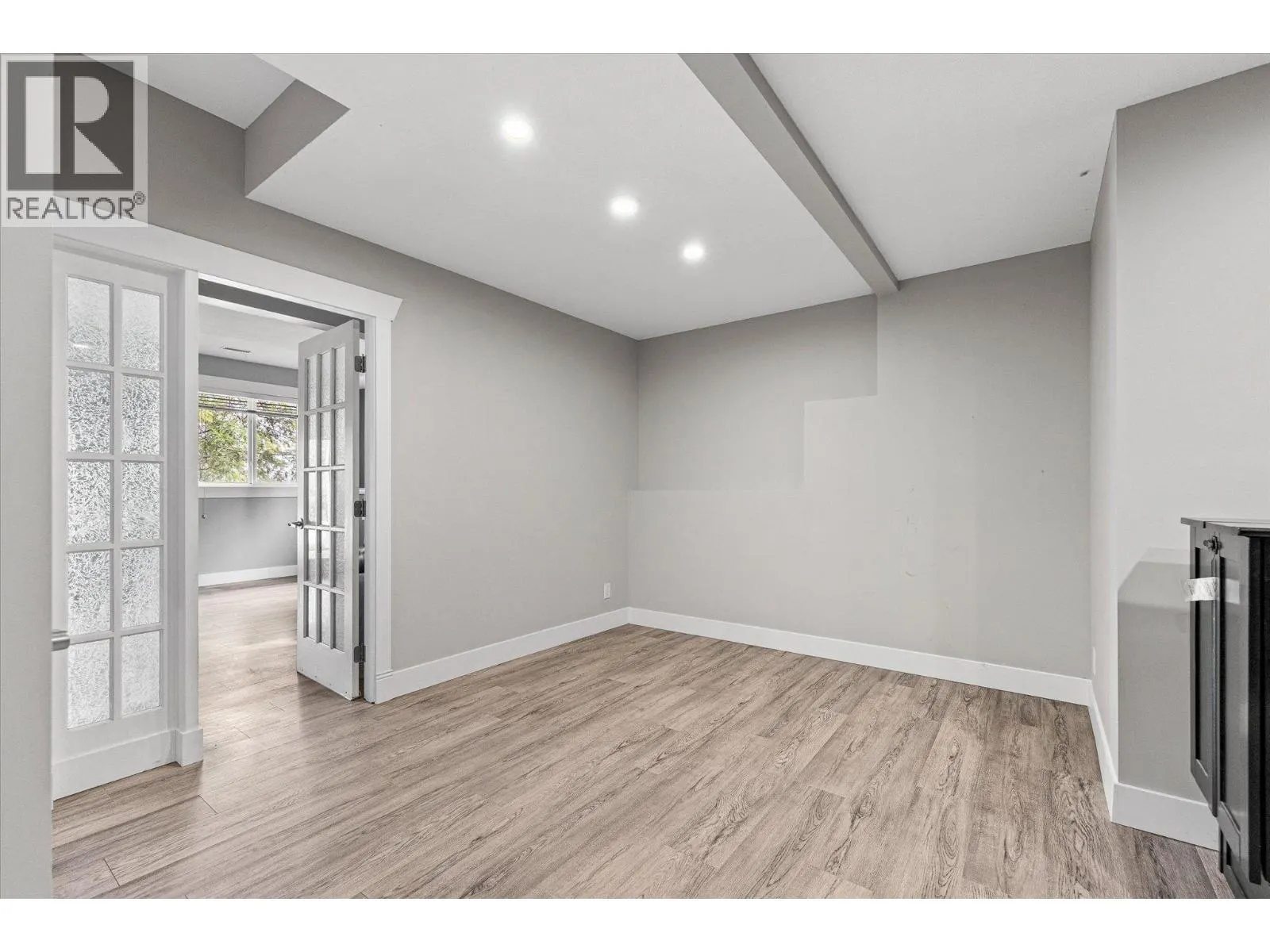 574 Gowen Place