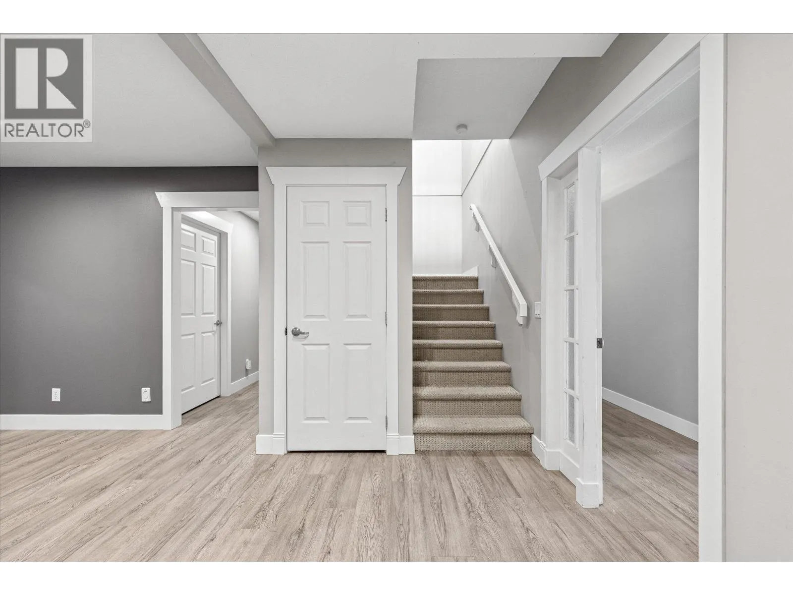 574 Gowen Place