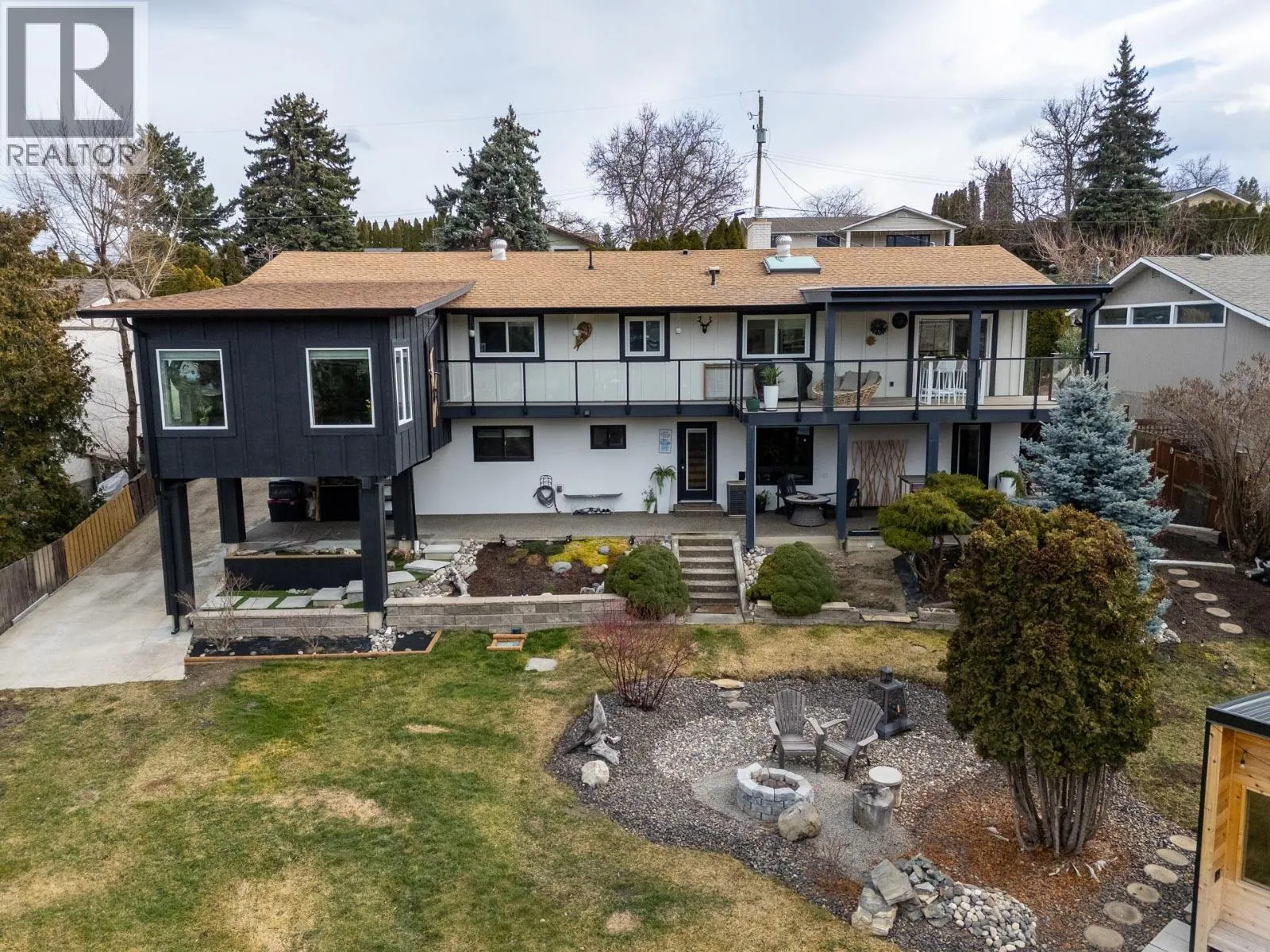 2426 Collingwood Road