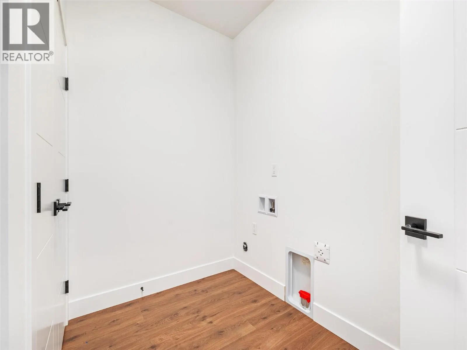 7735 OKANAGAN HILLS Boulevard Unit# 66