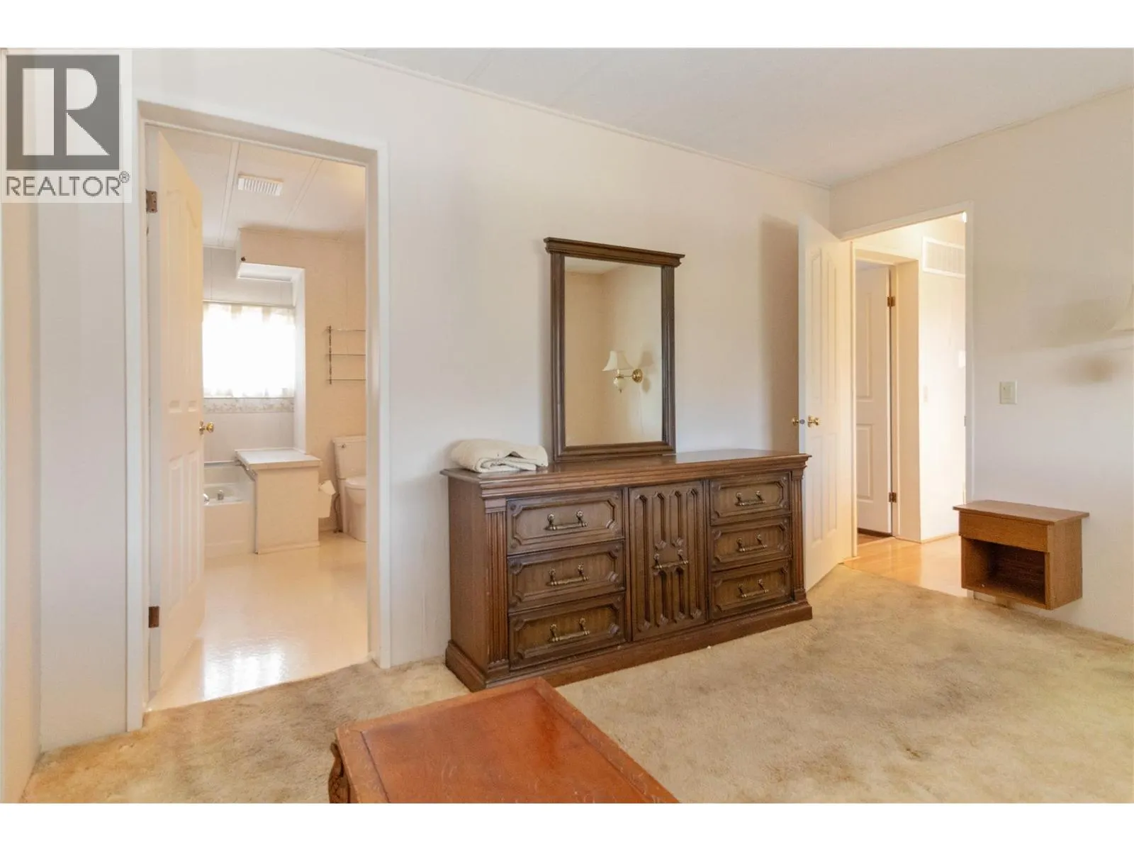 2098 Boucherie Road Unit# 44
