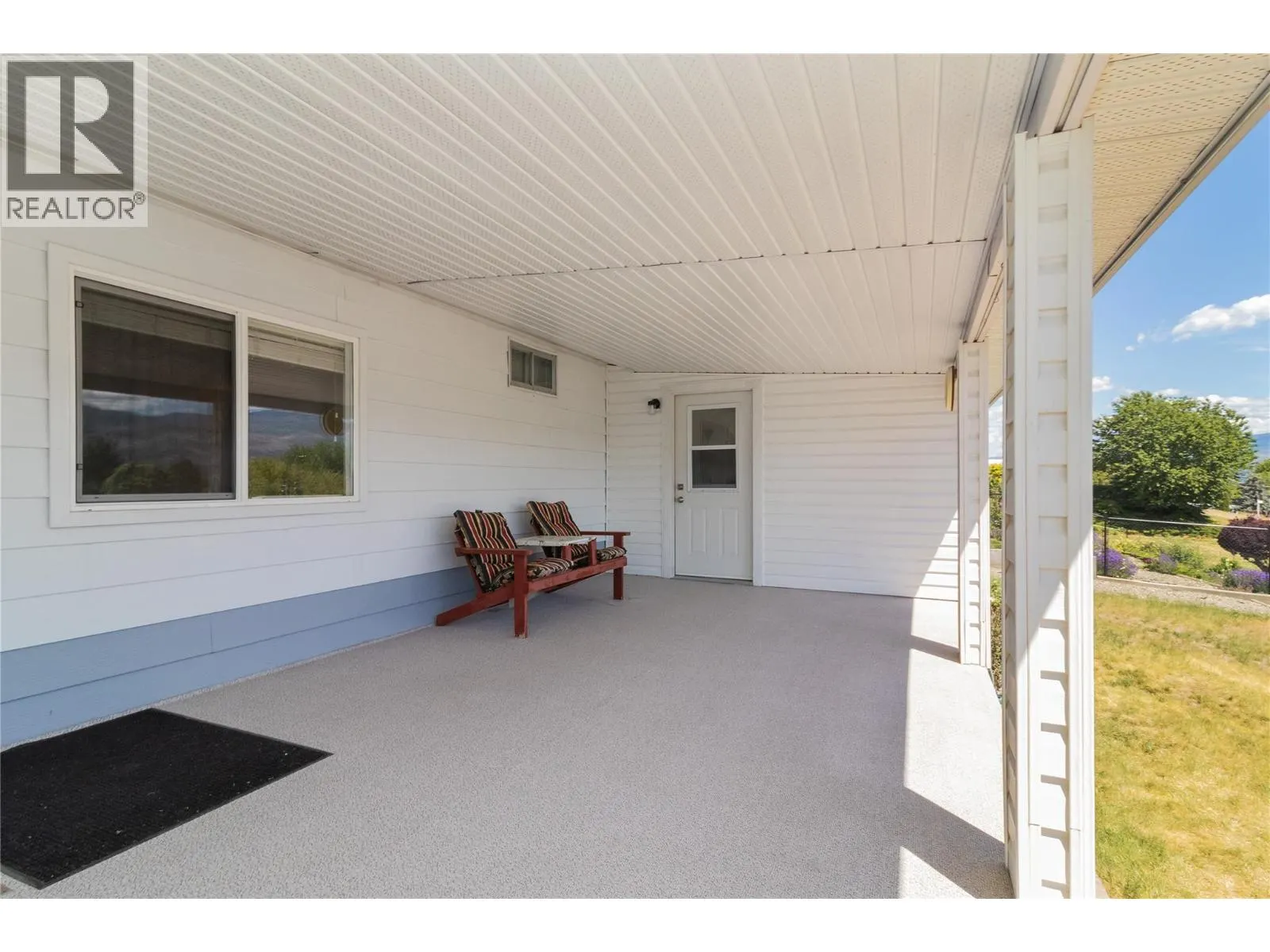2098 Boucherie Road Unit# 44