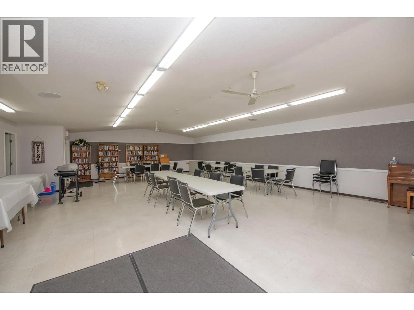 3900 27 Avenue Unit# 16