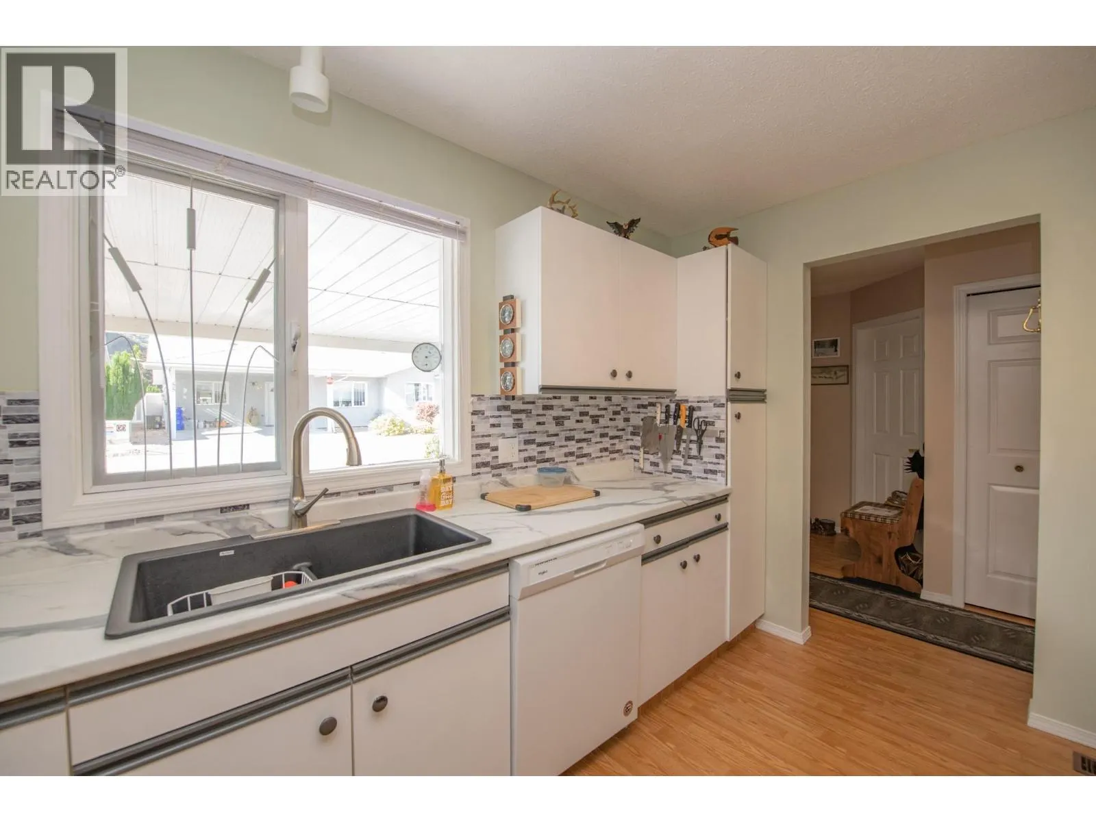 3900 27 Avenue Unit# 16