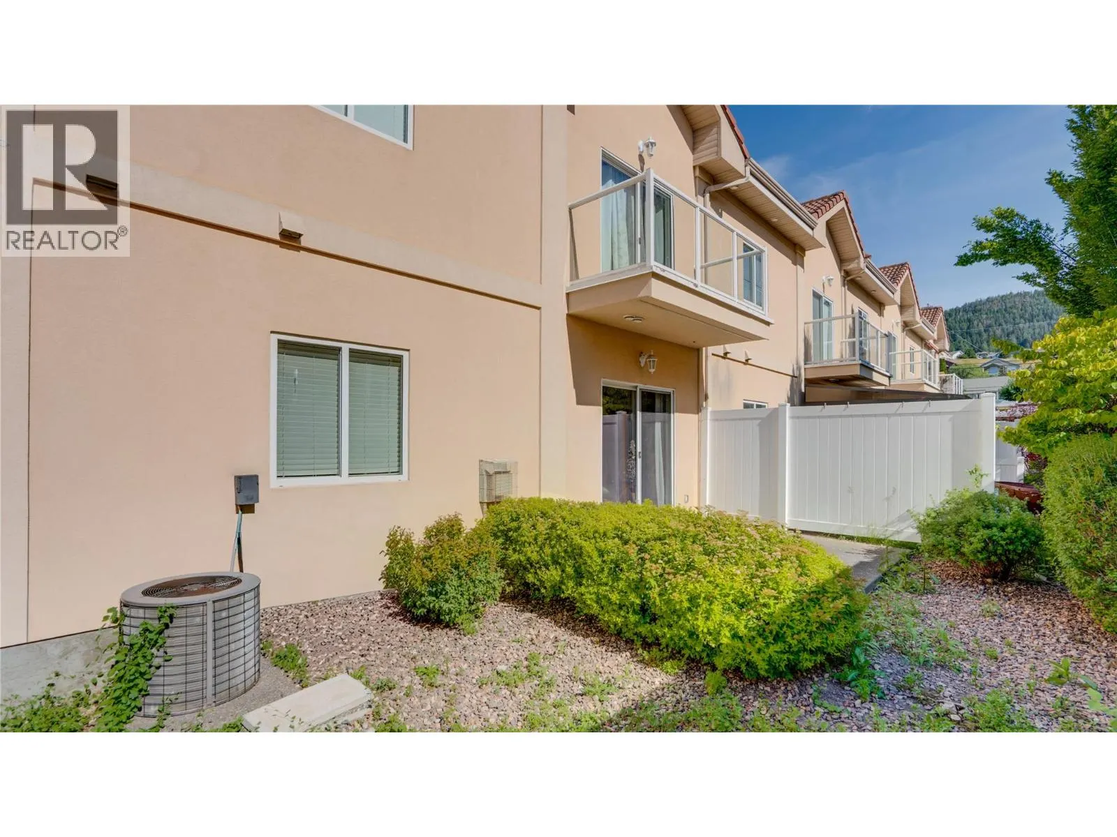 7701 Okanagan Landing Road Unit# 3